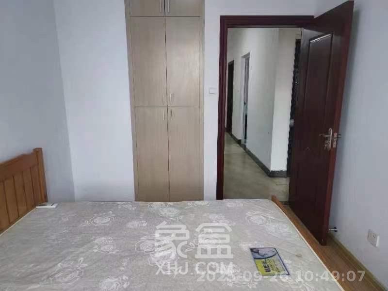 奥林匹克花园贡院一期  3室2厅1卫    1900.0元/月室内图