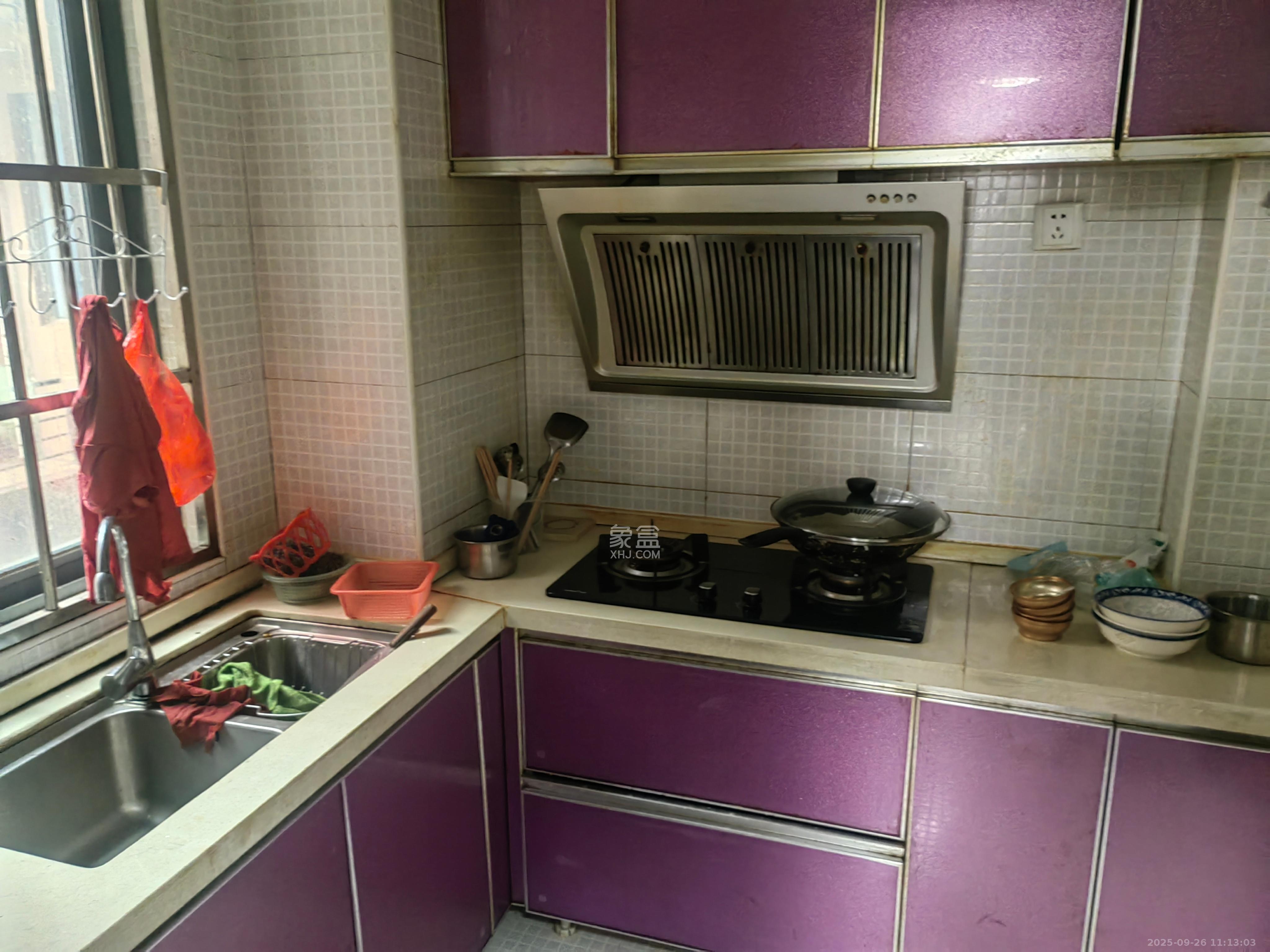 香雨一品 1室2厅2卫 1800.0元/月 香雨一品 1室2厅2卫 1800.0元/月室内图