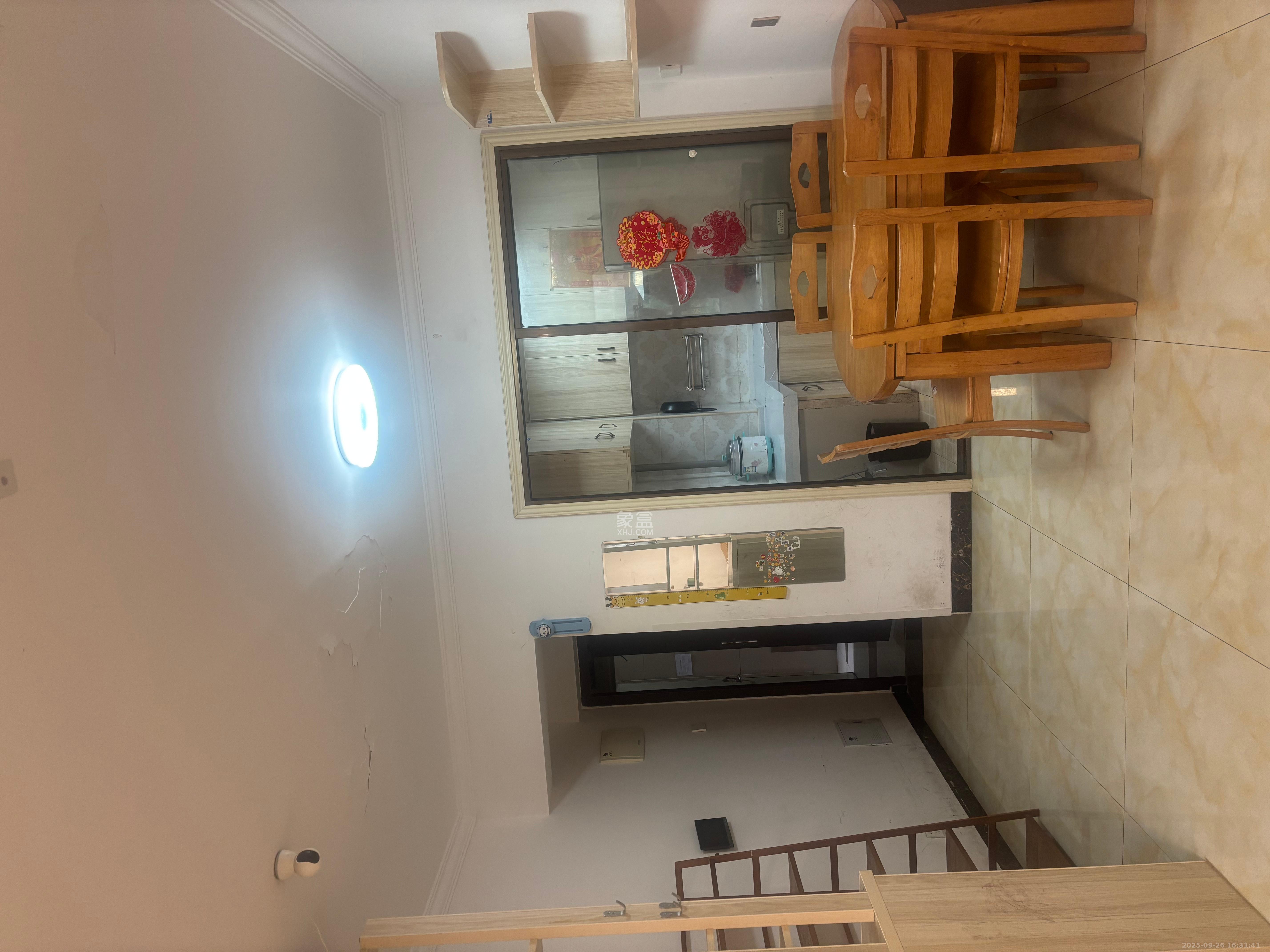 华润橡树湾 3室2厅1卫 1800.0元/月 华润橡树湾 3室2厅1卫 1800.0元/月室内图