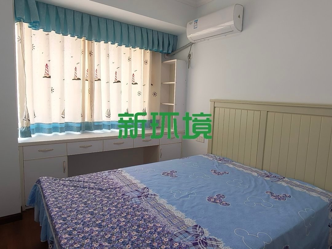 公园世家  3室2厅2卫    2200.0元/月室内图