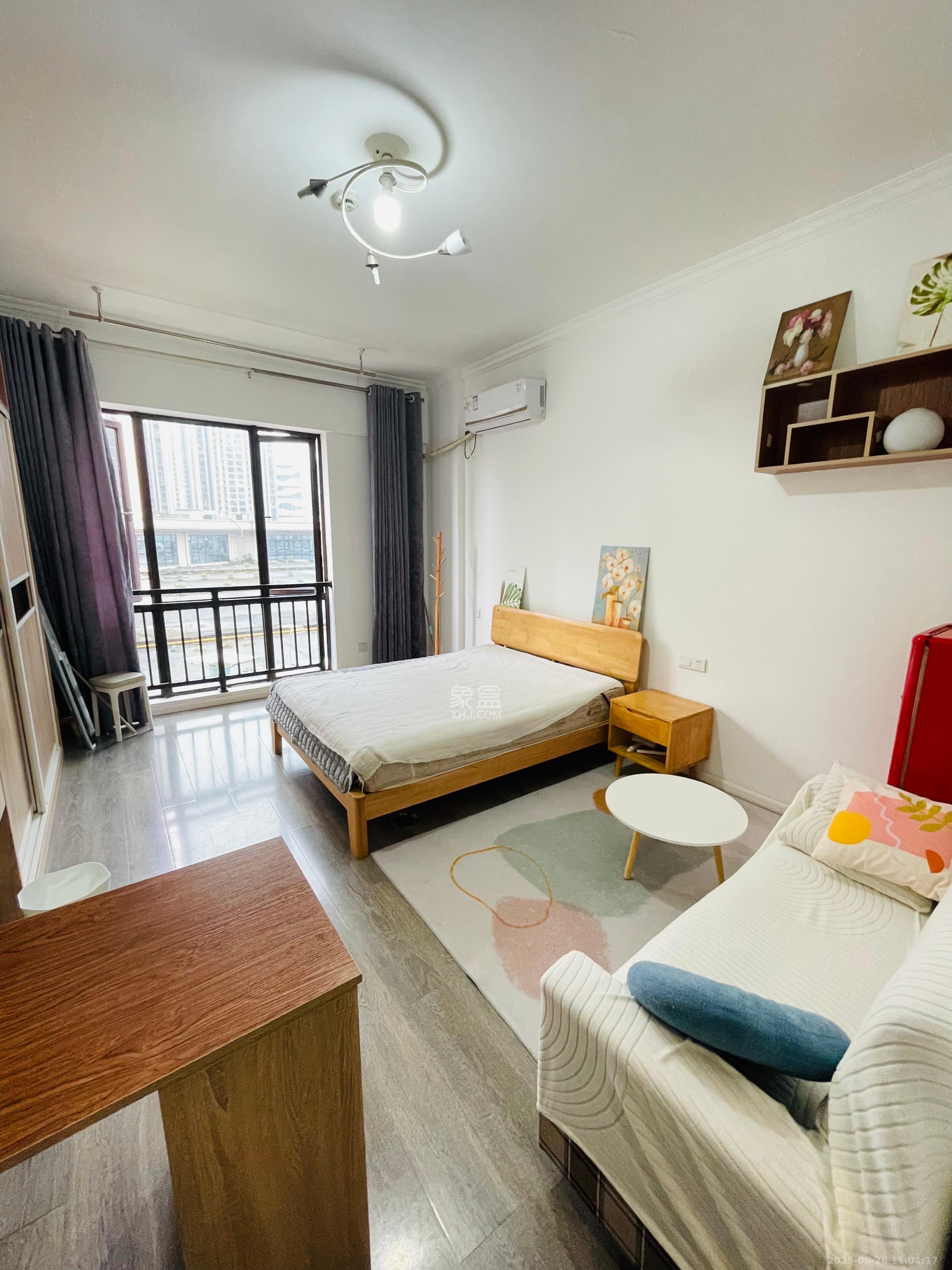 梅溪鑫苑名家  1室1厅1卫    1400.0元/月 梅溪鑫苑名家  1室1厅1卫    1400.0元/月