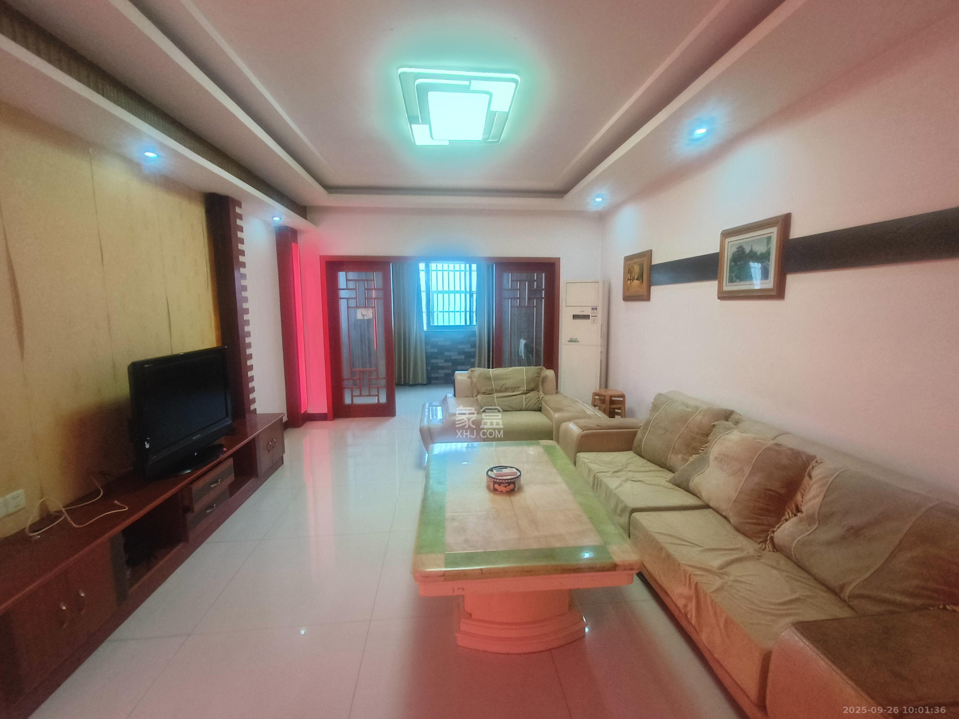 白沙湾嘉园 1室0厅0卫 2600.0元/月 白沙湾嘉园 1室0厅0卫 2600.0元/月室内图