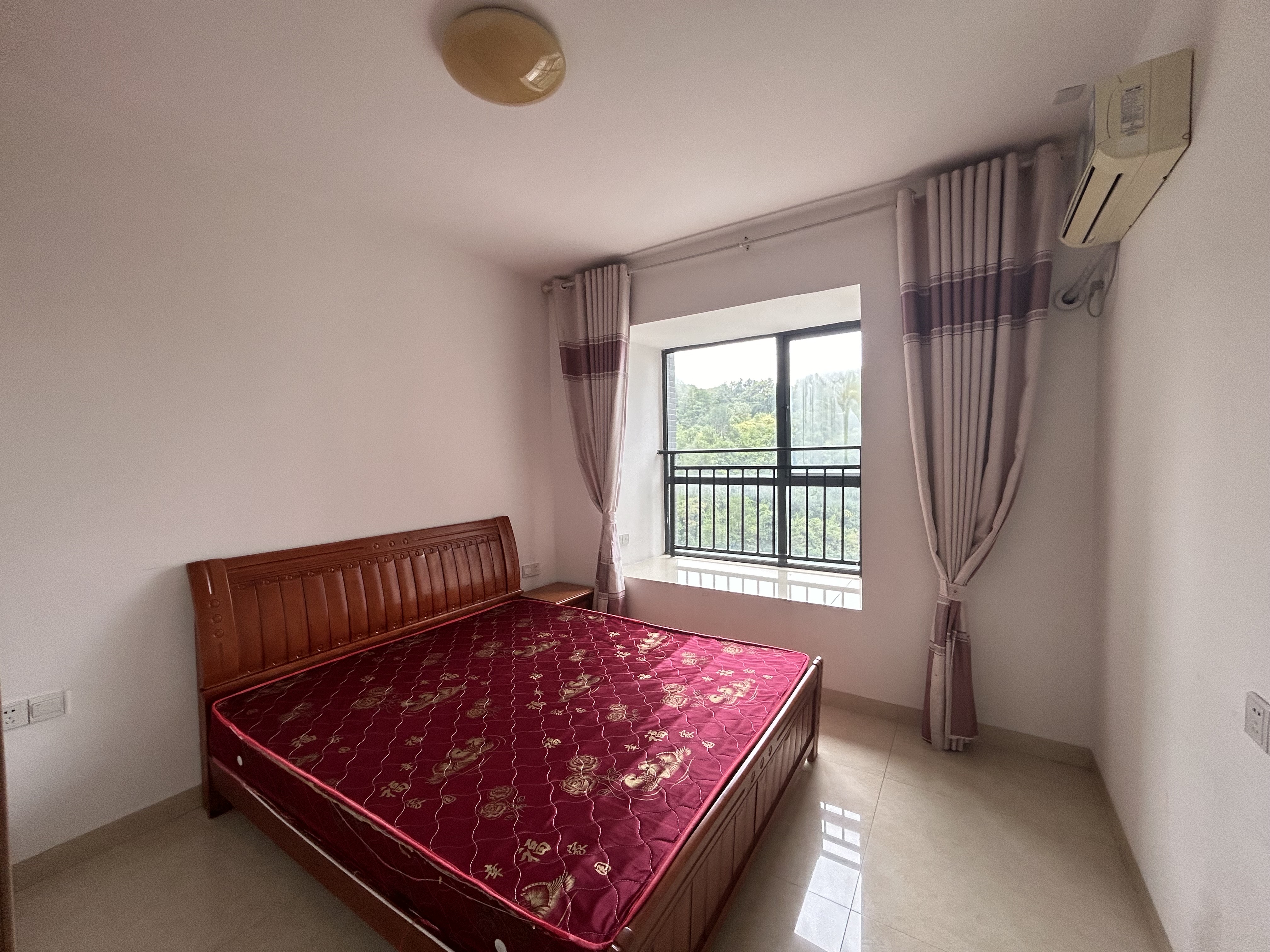 宏天绿城 2室2厅1卫 1500.0元/月 宏天绿城 2室2厅1卫 1500.0元/月室内图