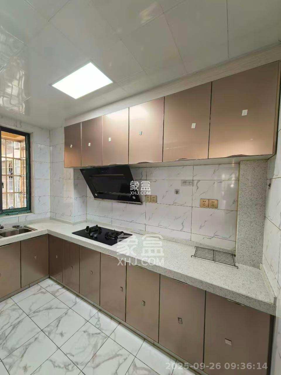 桥头家苑一期 2室2厅1卫 1800.00元/月 桥头家苑一期 2室2厅1卫 1800.00元/月室内图