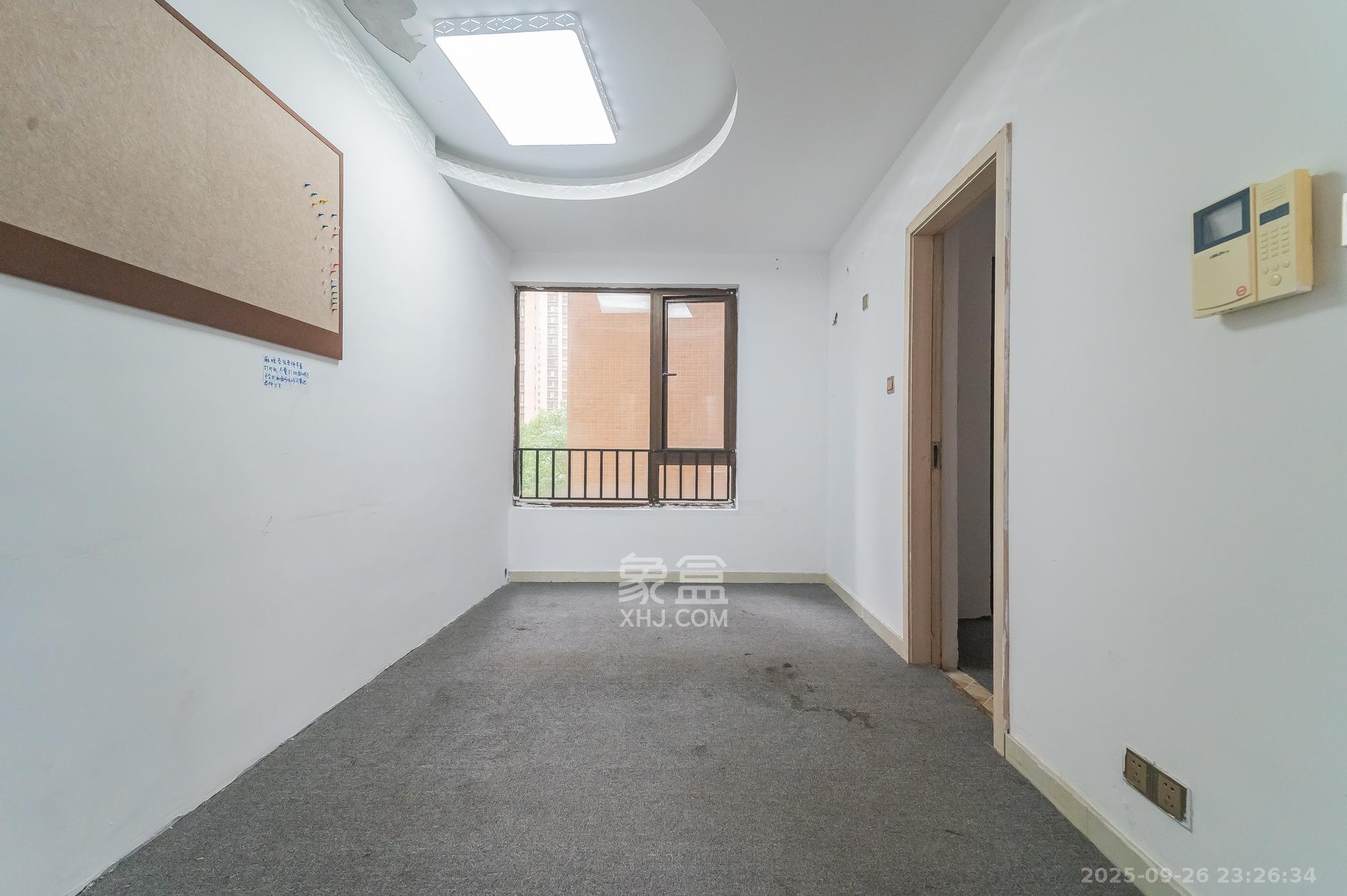 华润凤凰城三期 3室2厅2卫 95.0万 华润凤凰城三期 3室2厅2卫 95.0万其他