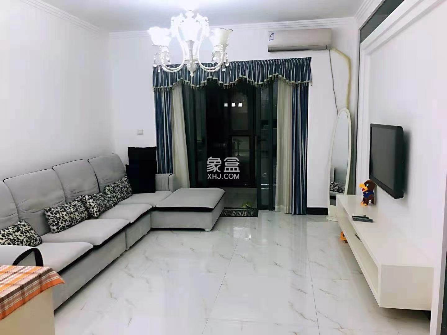 和信广场  2室2厅1卫   3200.00元/月