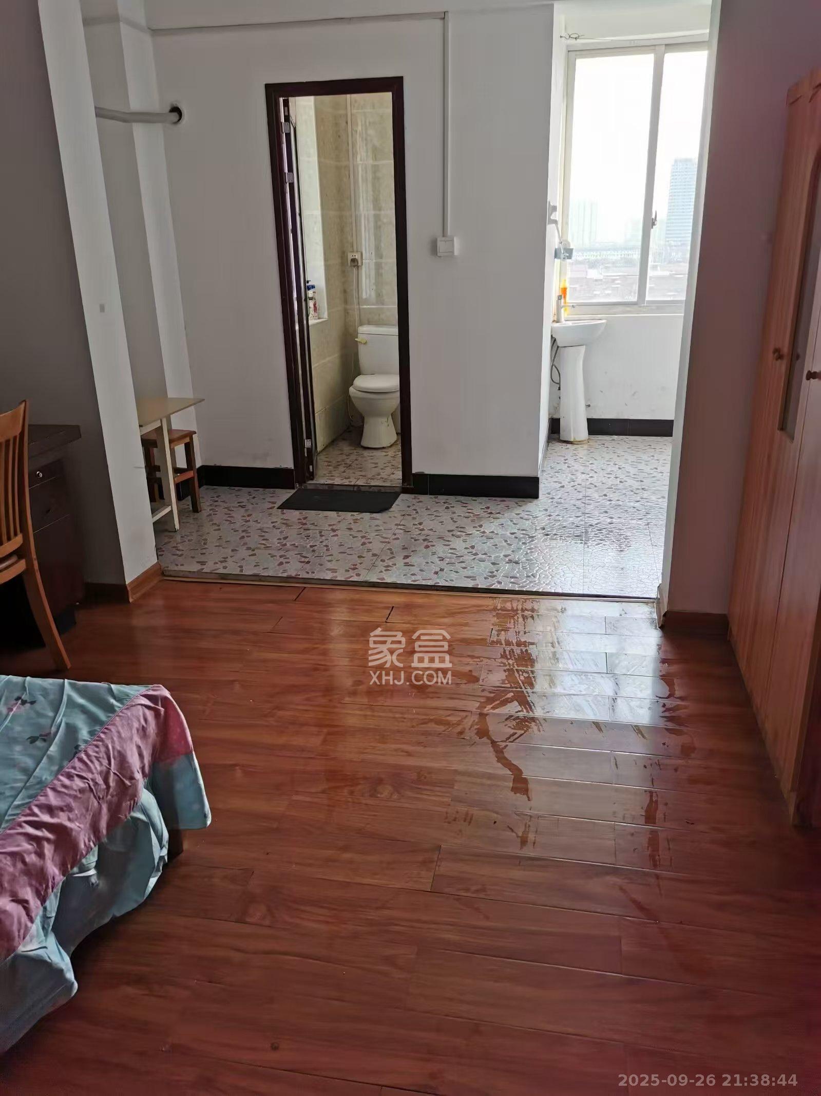 上河国际B座 1室1厅1卫 1200.0元/月 上河国际B座 1室1厅1卫 1200.0元/月室内图