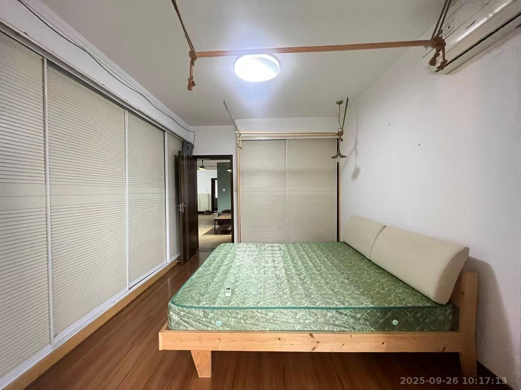 芙蓉蓉苑 2室2厅1卫 2600.0元/月 芙蓉蓉苑 2室2厅1卫 2600.0元/月室内图