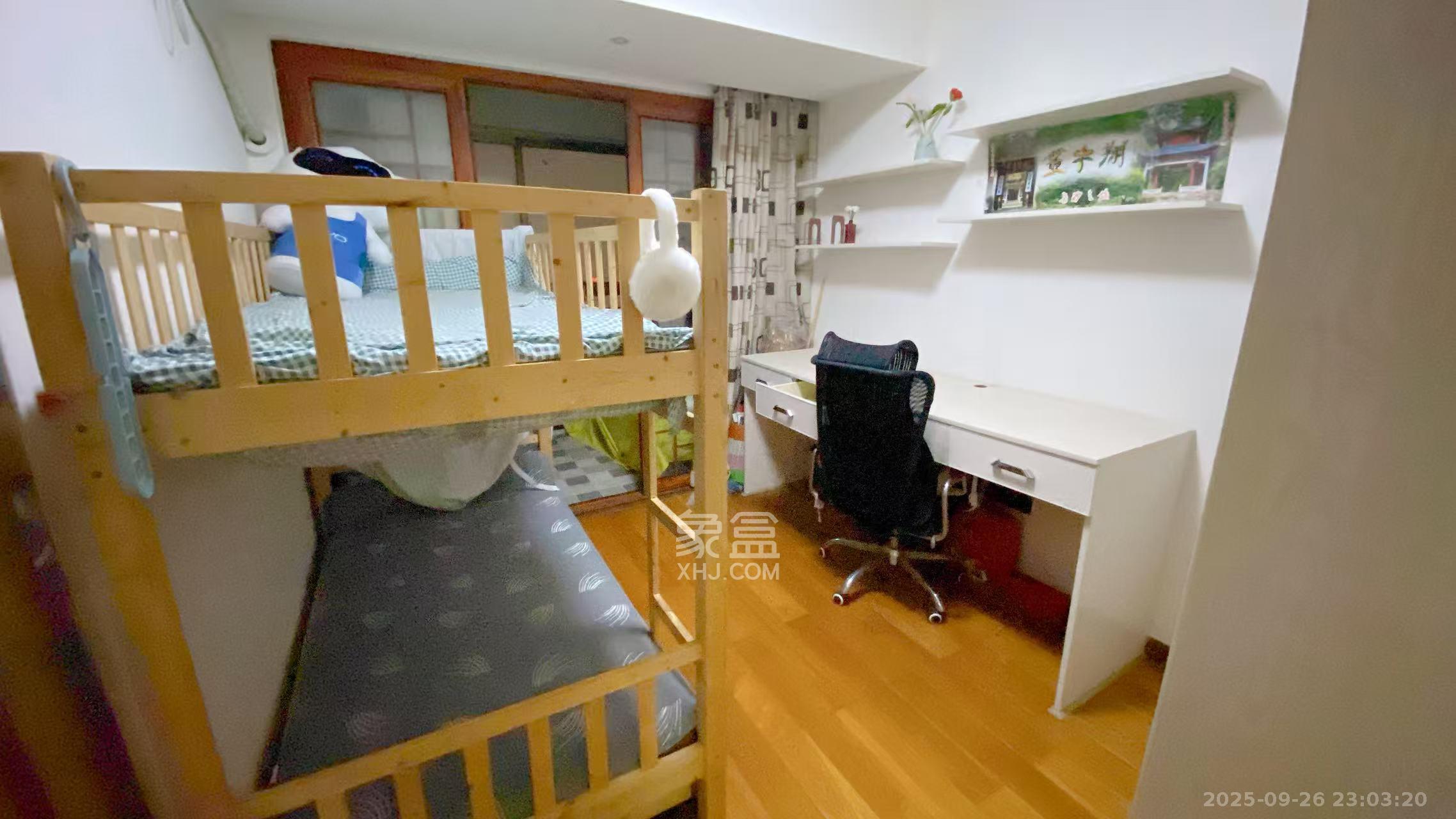 四方水岸(世方水岸) 2室2厅1卫 2300.0元/月 四方水岸(世方水岸) 2室2厅1卫 2300.0元/月室内图