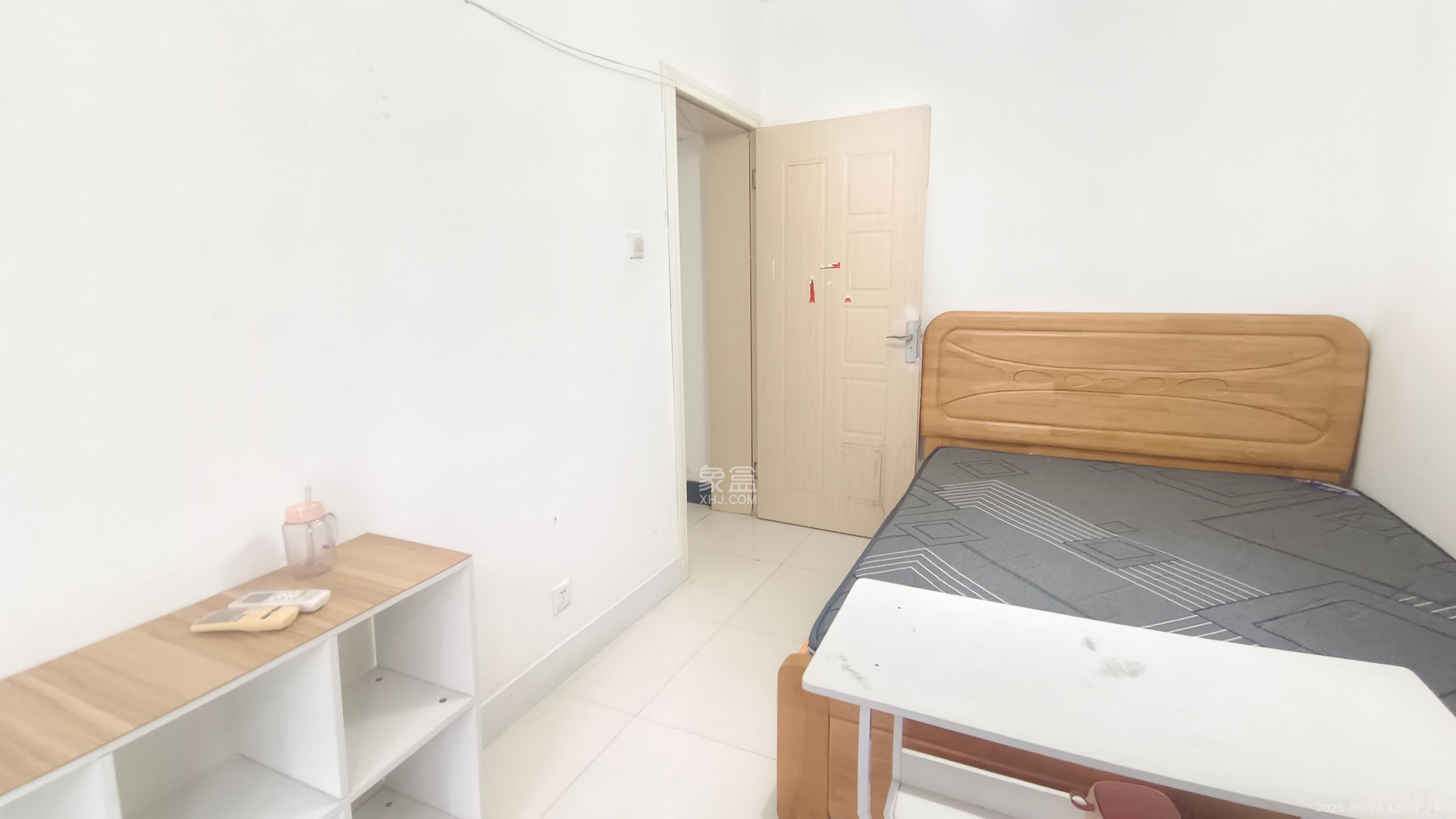 金霞苑 2室1厅1卫 1400.0元/月 金霞苑 2室1厅1卫 1400.0元/月室内图