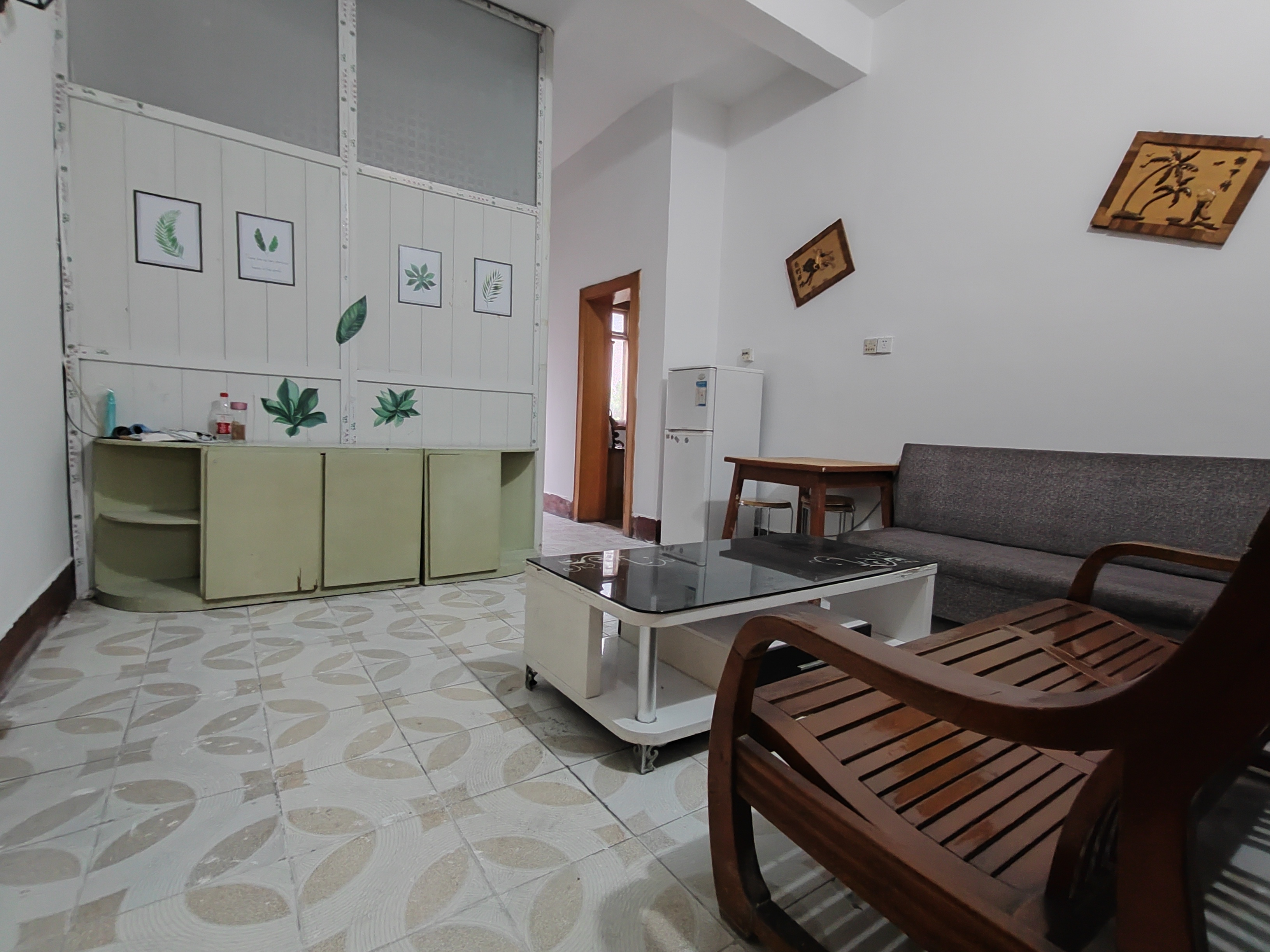 市中心医院家属区 1室0厅0卫 700.0元/月 市中心医院家属区 1室0厅0卫 700.0元/月室内图