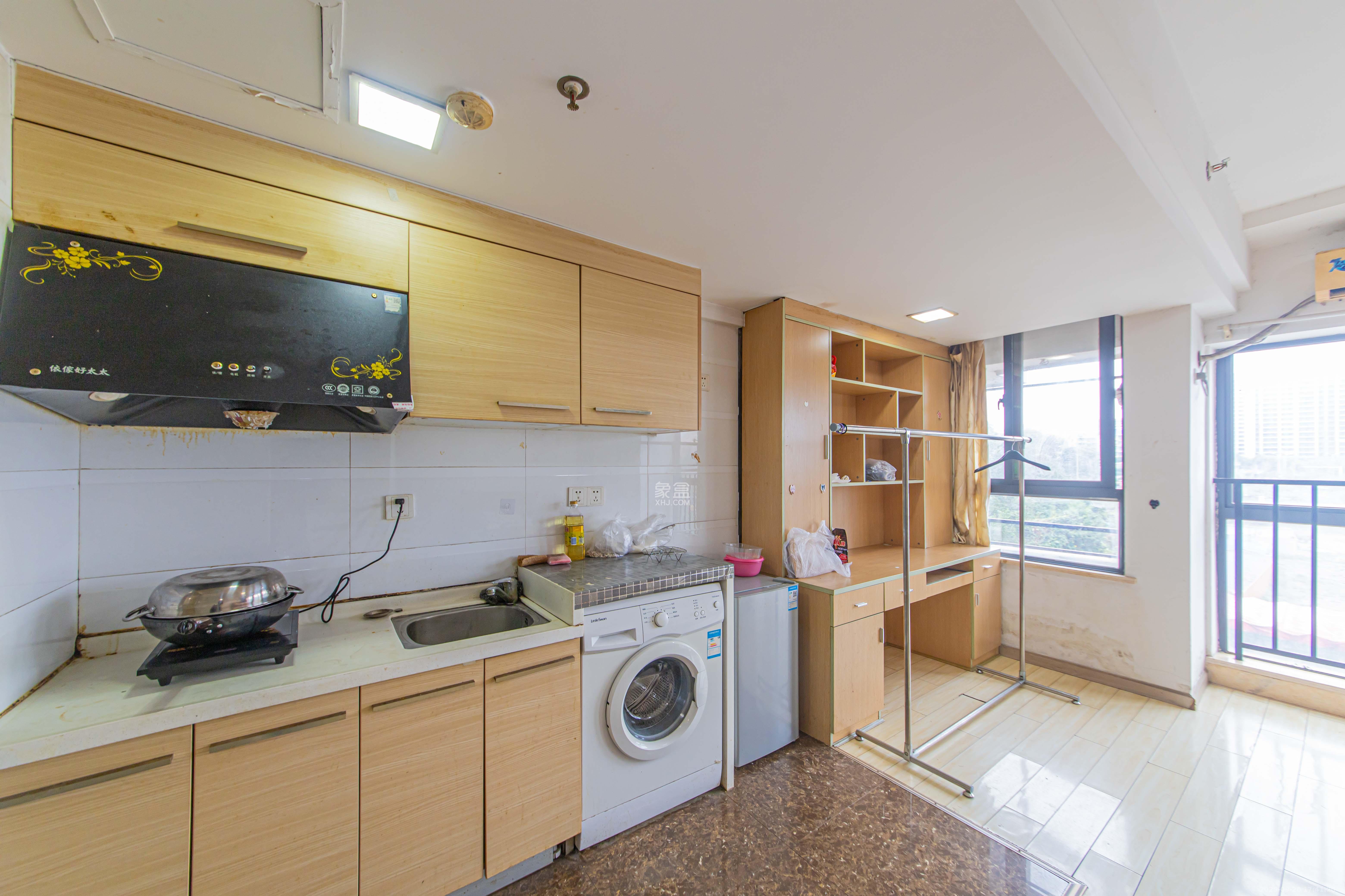 中信文化广场(中信新城二期) 1室1厅1卫 1100.0元/月 中信文化广场(中信新城二期) 1室1厅1卫 1100.0元/月室内图