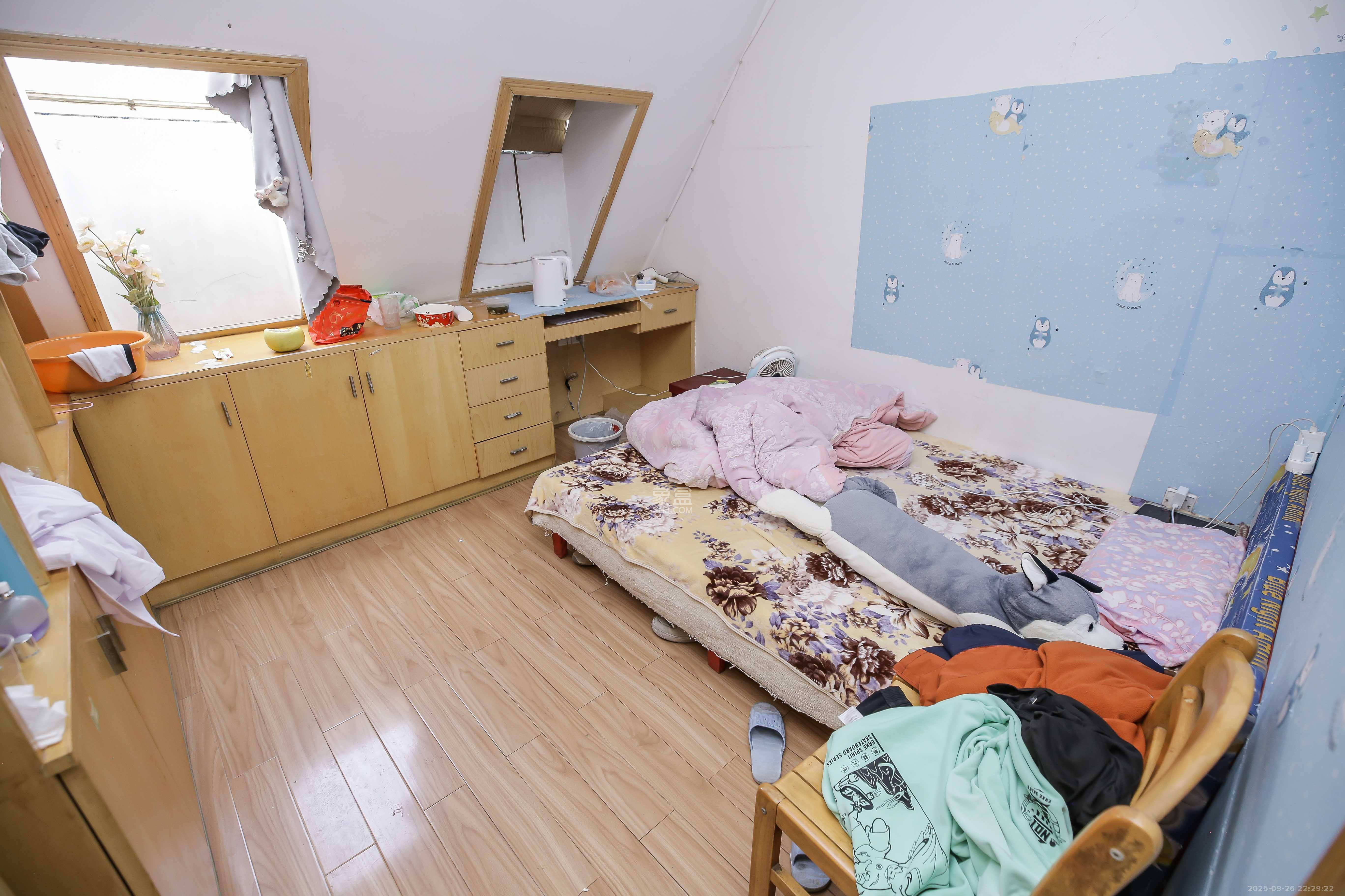 水木兰庭 3室2厅1卫 1700.0元/月 水木兰庭 3室2厅1卫 1700.0元/月室内图