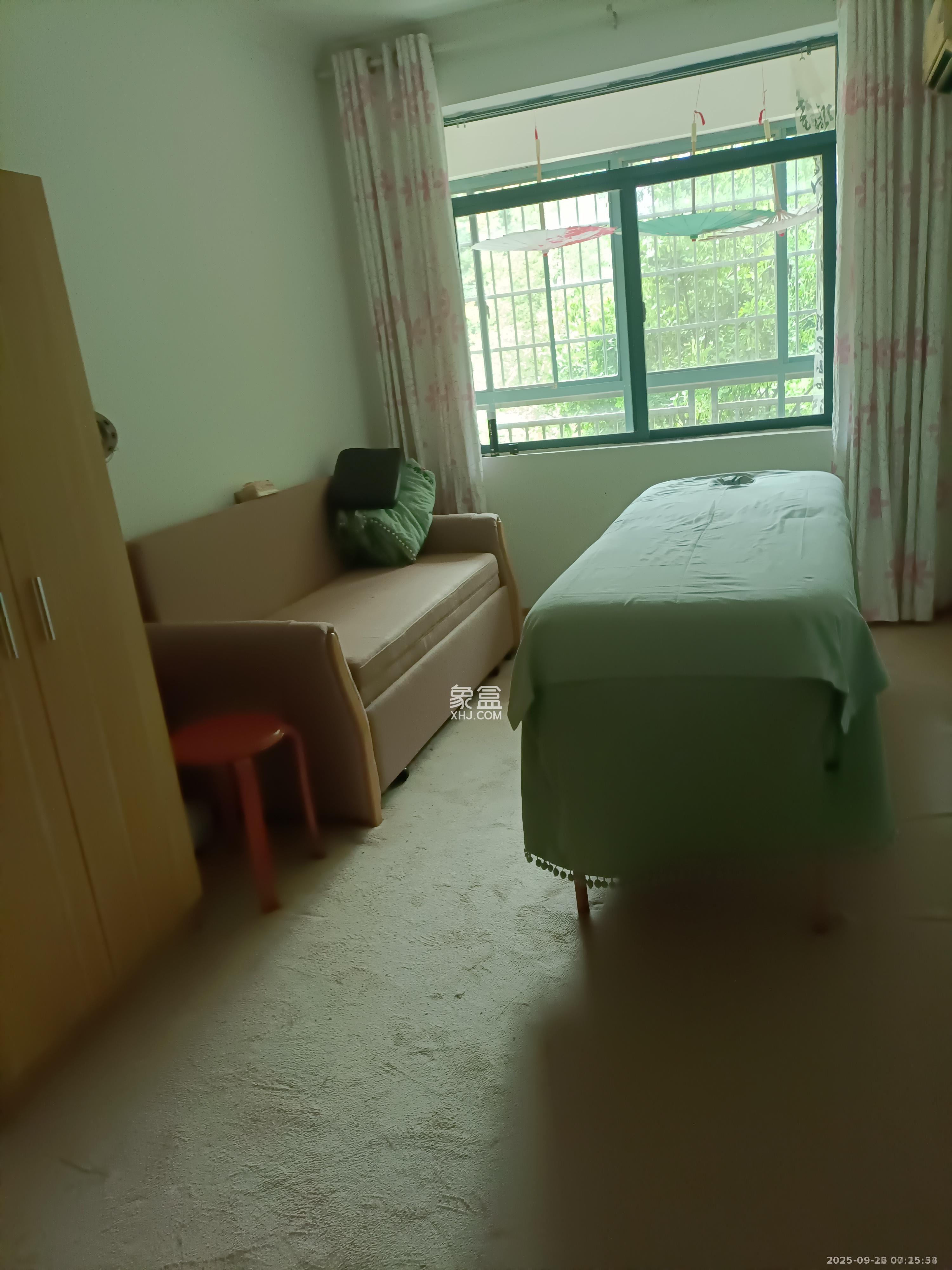 柠檬丽都  3室2厅2卫    2400.0元/月 柠檬丽都  3室2厅2卫    2400.0元/月室内图