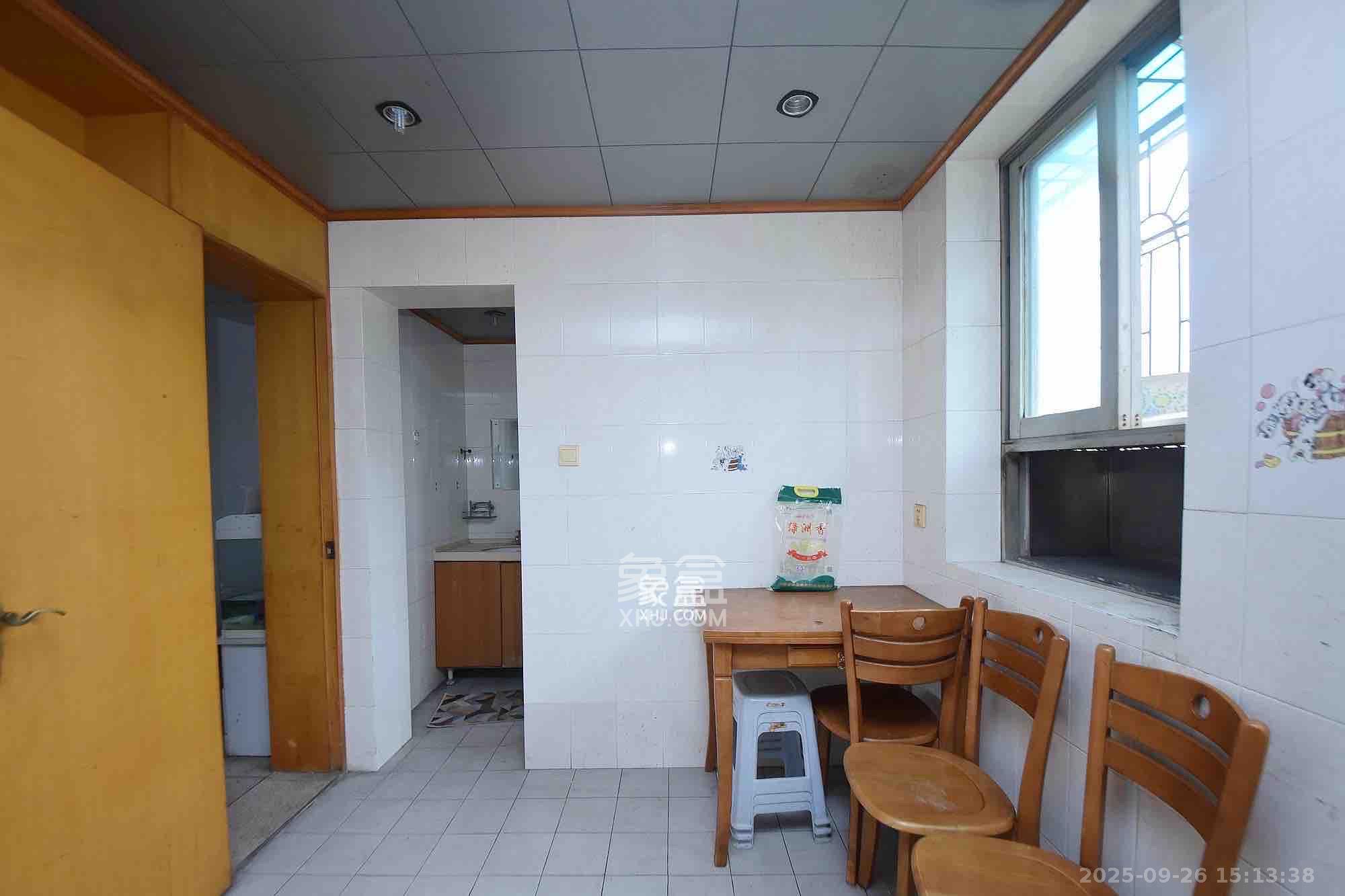阿弥岭一二片  2室1厅1卫   1300.00元/月室内图