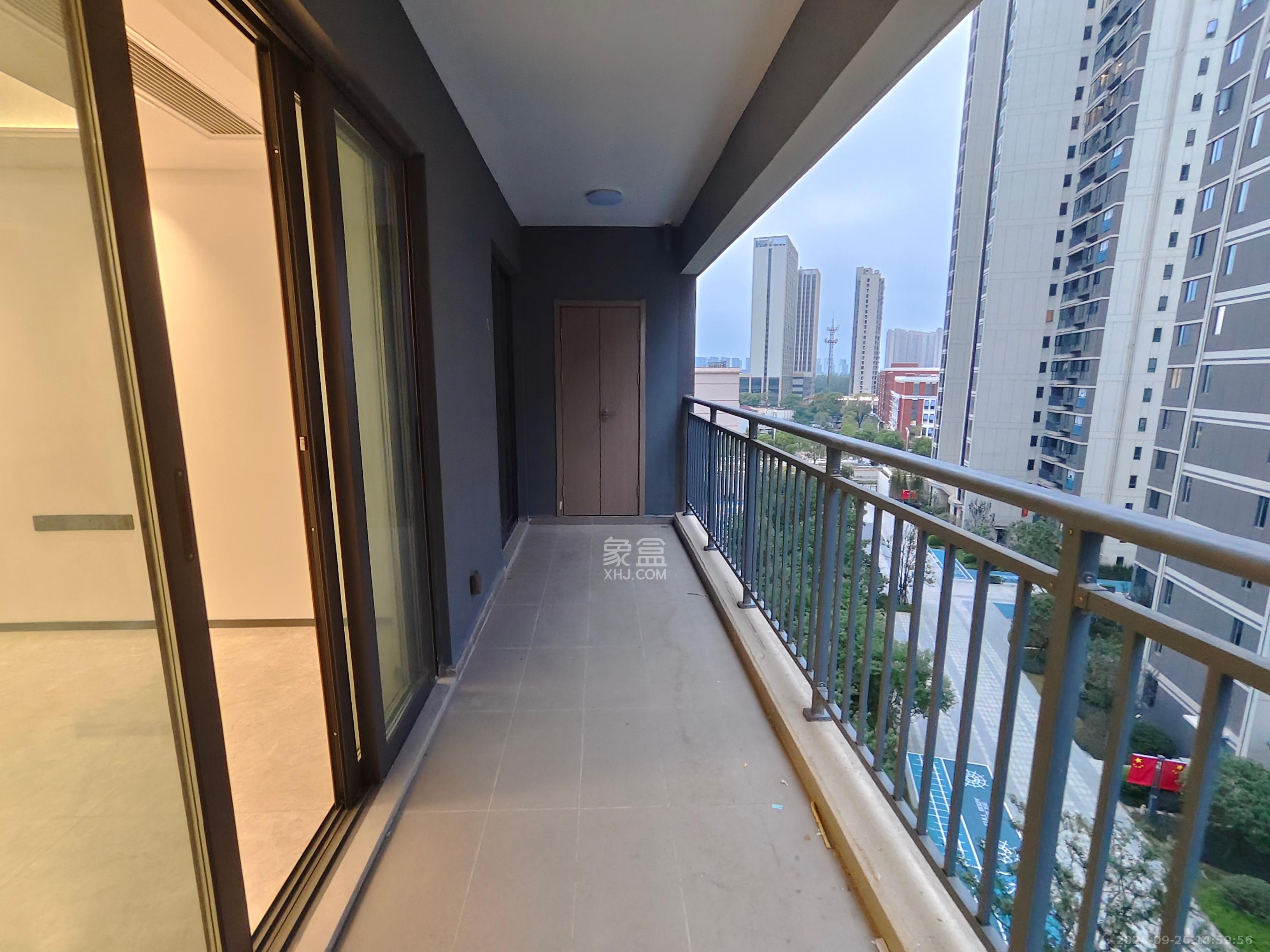 德奥上河城章 4室2厅2卫 3900.0元/月 德奥上河城章 4室2厅2卫 3900.0元/月室内图