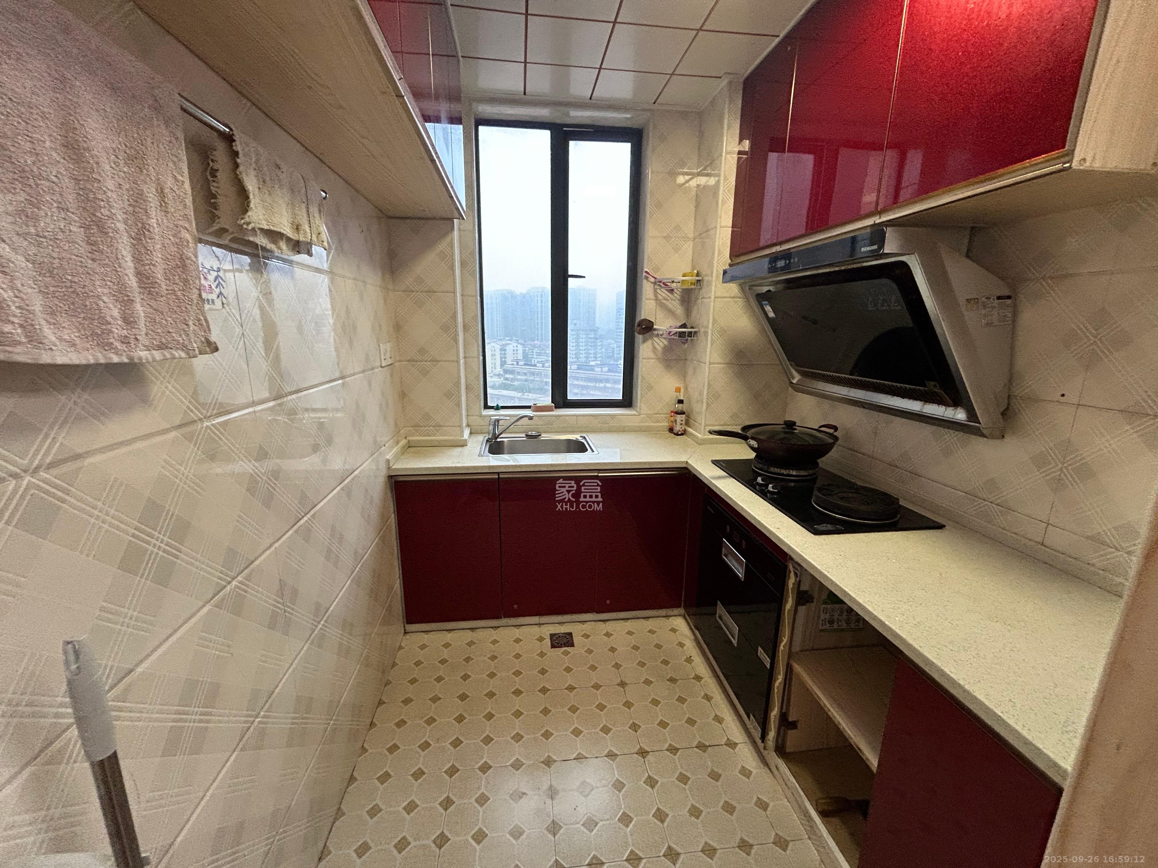 兴威帕克水岸  3室1厅1卫   2200.00元/月室内图