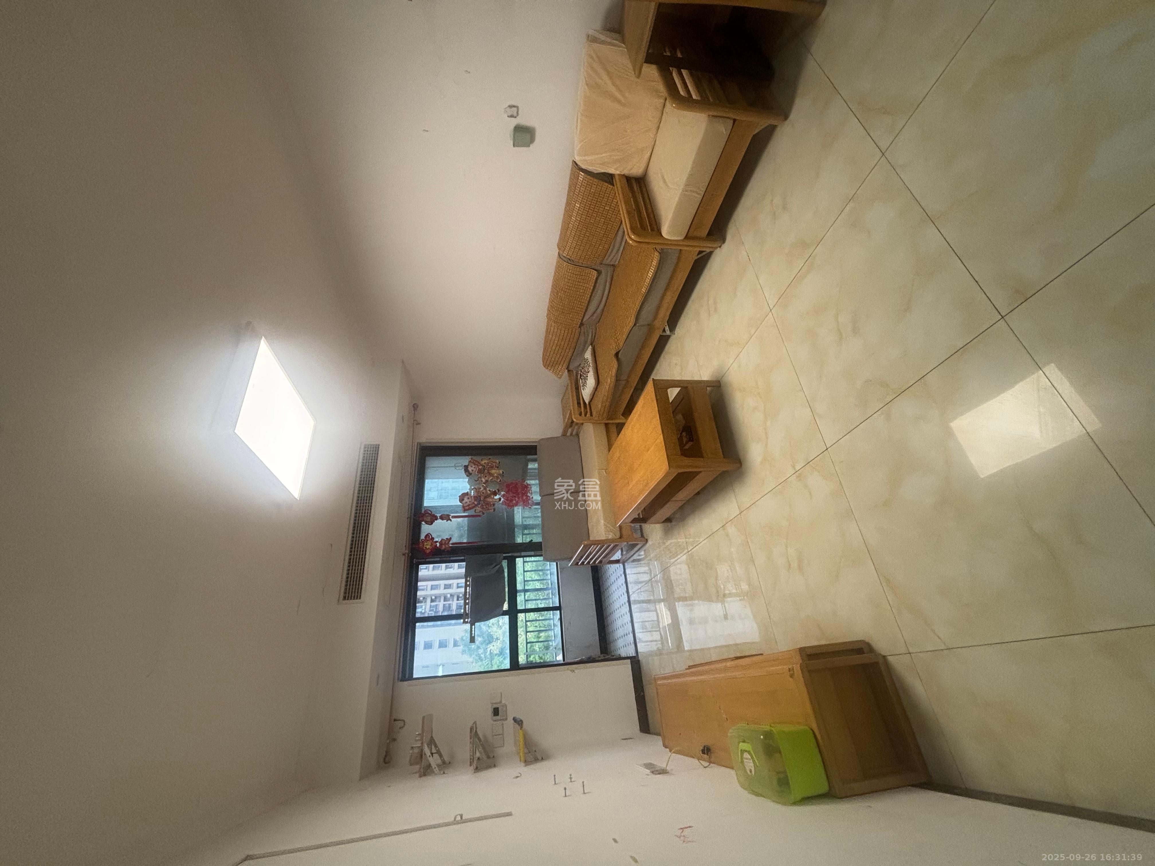 华润橡树湾 3室2厅1卫 1800.0元/月 华润橡树湾 3室2厅1卫 1800.0元/月室内图