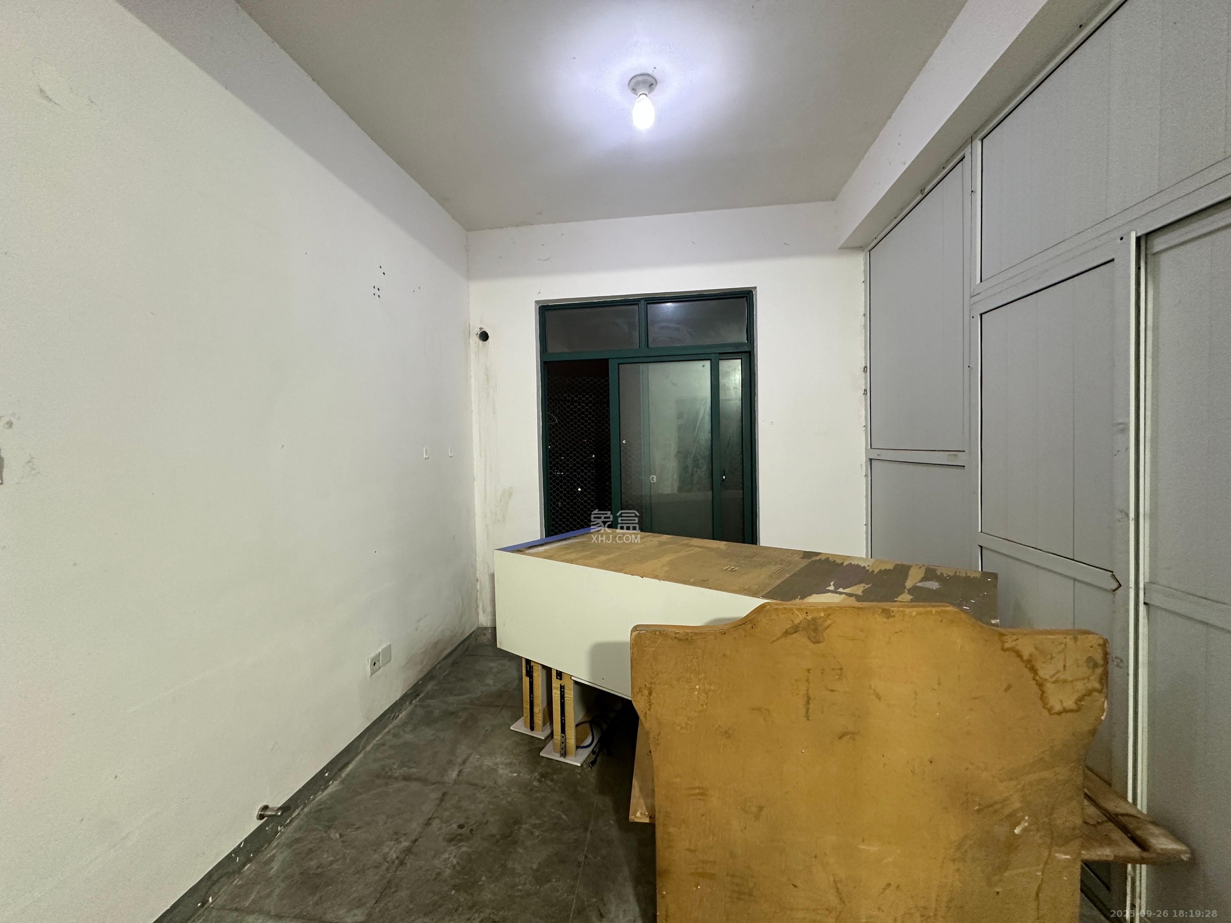 上林紫郡(锦顺和园) 3室2厅2卫 1500.0元/月 上林紫郡(锦顺和园) 3室2厅2卫 1500.0元/月室内图