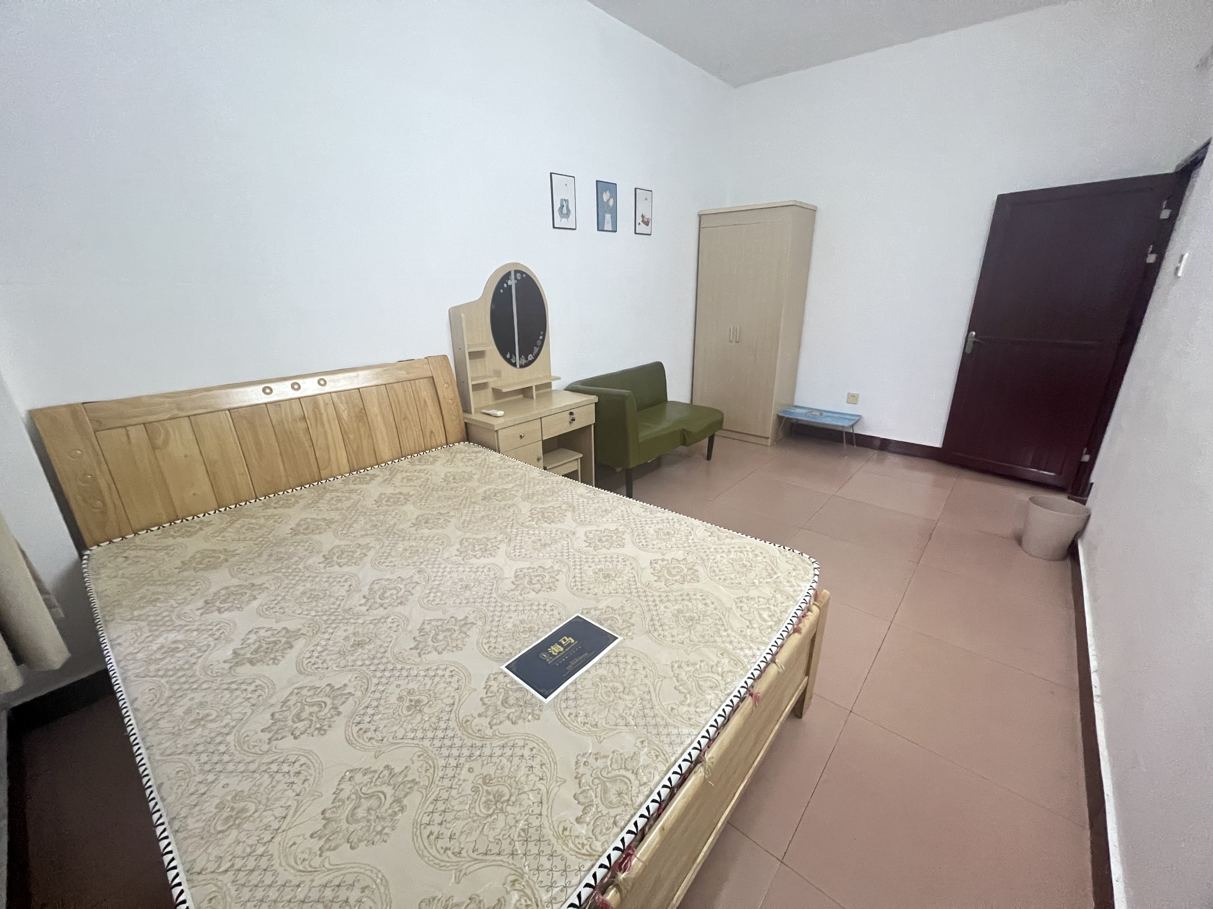 华昌大厦 1室1厅1卫 1500.0元/月 华昌大厦 1室1厅1卫 1500.0元/月室内图