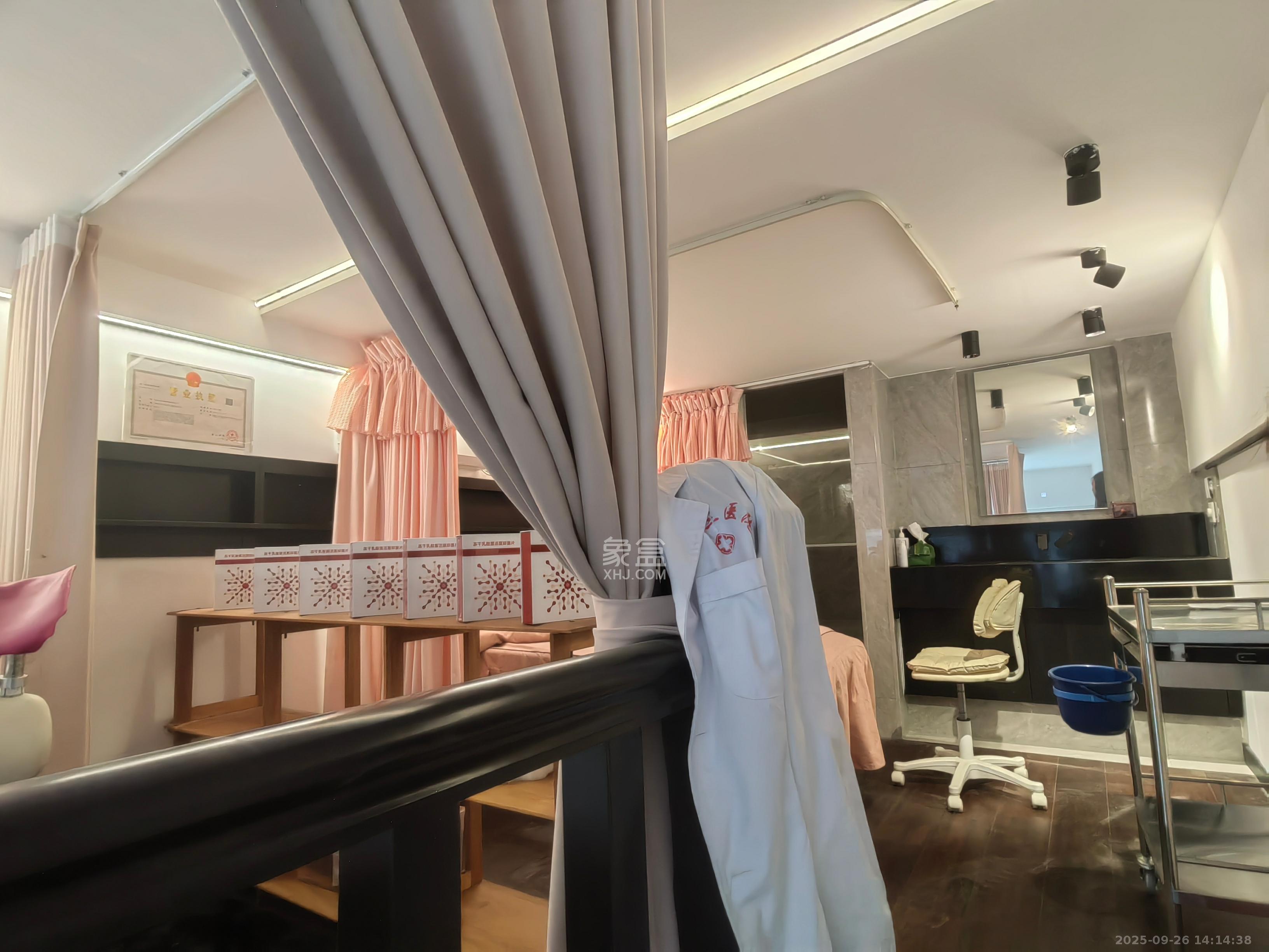 保利天禧EF区 2室1厅1卫 2500.0元/月 保利天禧EF区 2室1厅1卫 2500.0元/月室内图