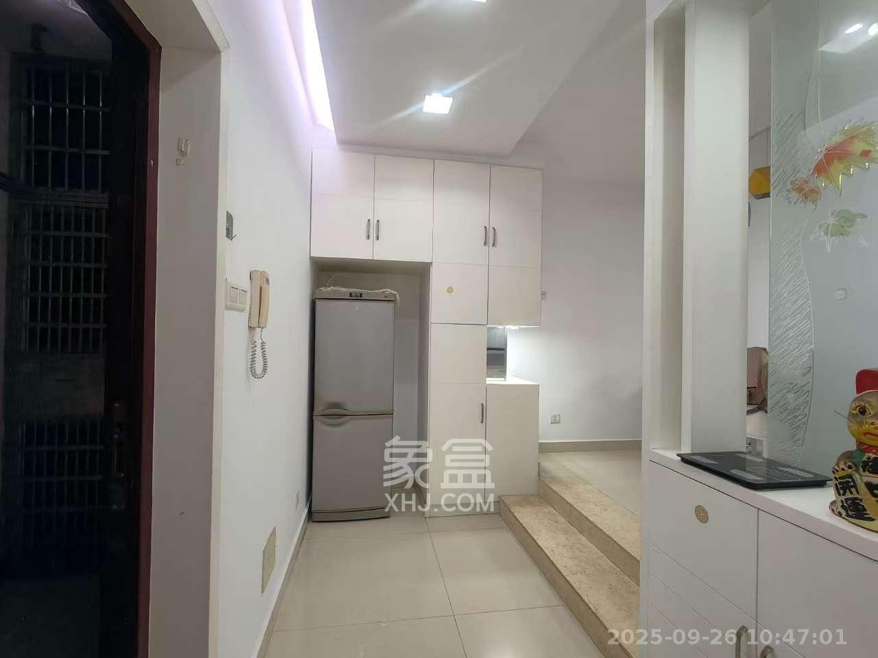 东玺门 2室2厅1卫 2200.0元/月 东玺门 2室2厅1卫 2200.0元/月室内图