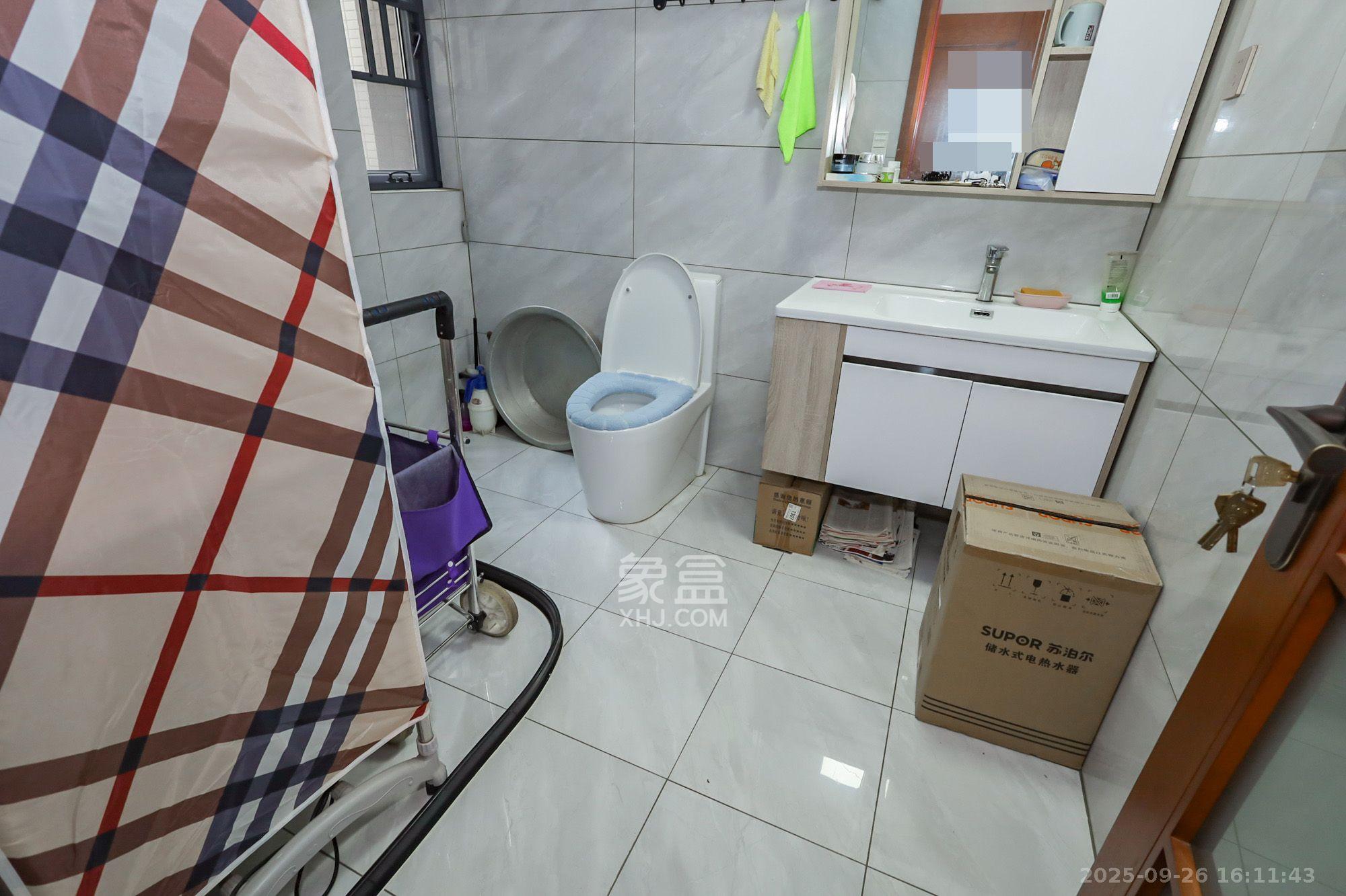 八方小区B区 3室2厅2卫 5800.0元/月 八方小区B区 3室2厅2卫 5800.0元/月室内图