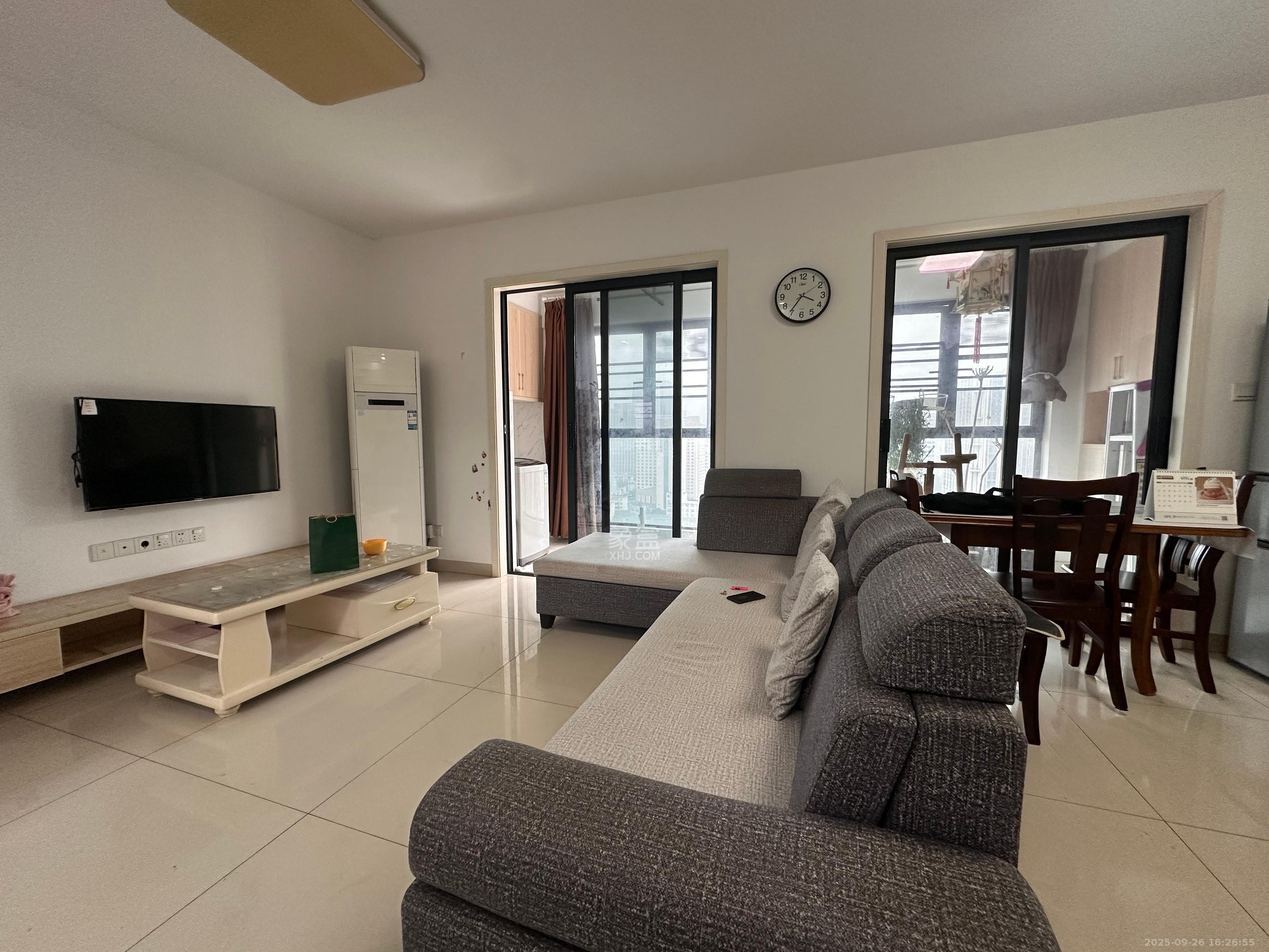 建发中央公园(建发美地) 3室2厅1卫 3000.0元/月 建发中央公园(建发美地) 3室2厅1卫 3000.0元/月室内图