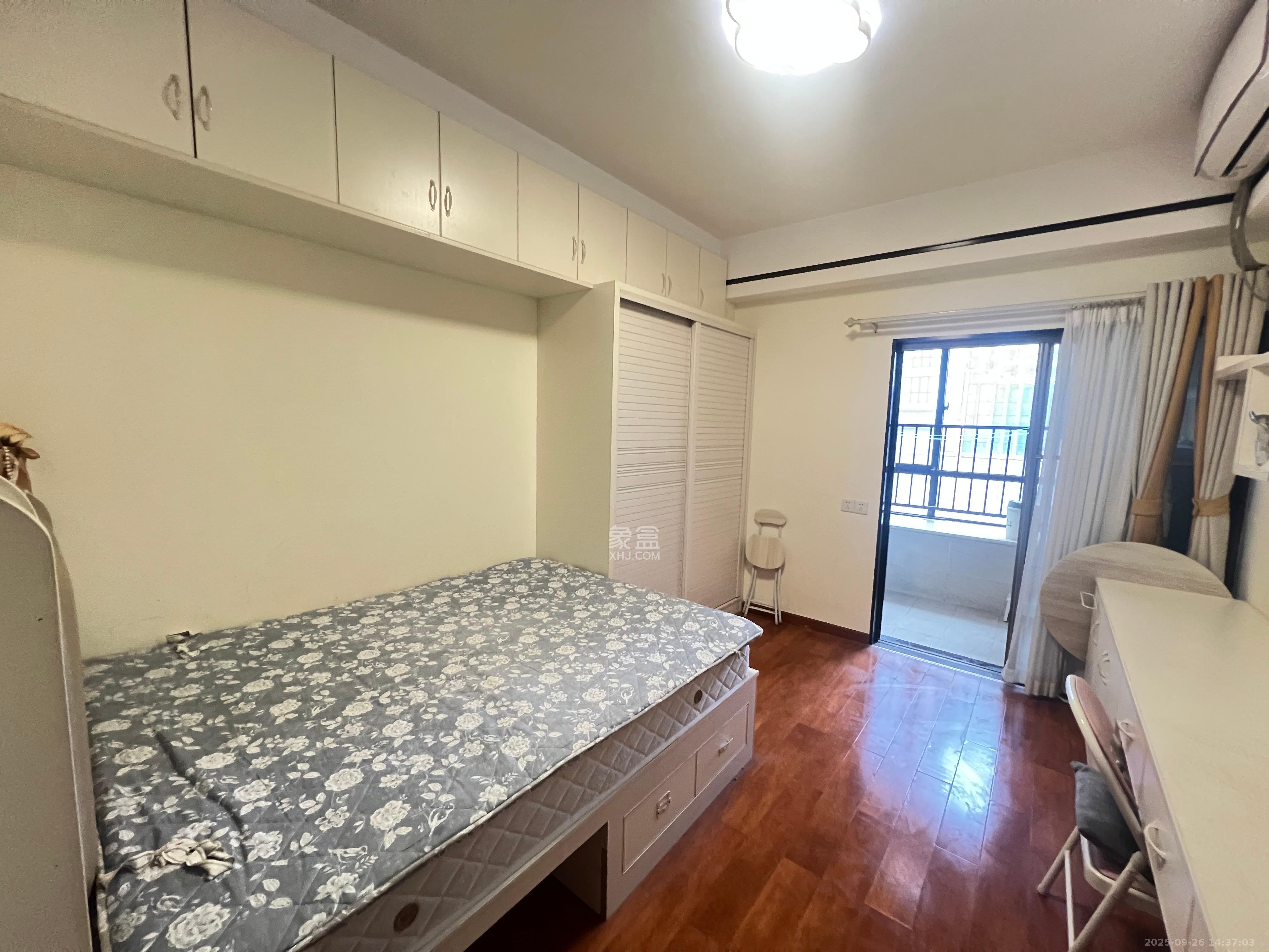 长盛上东区  1室1厅1卫   1400.00元/月室内图1