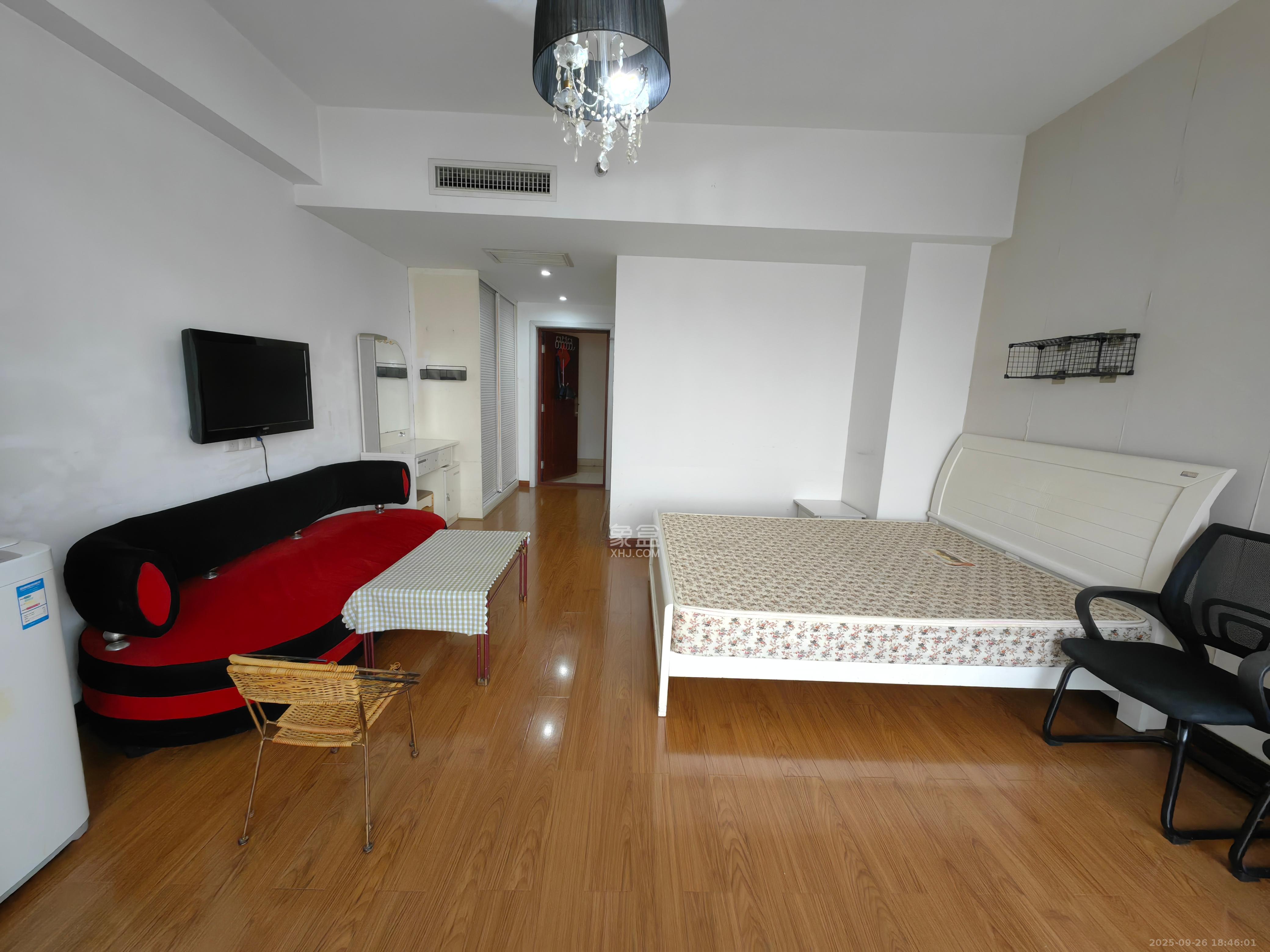 泉昇同福大厦 1室1厅1卫 1700.0元/月 泉昇同福大厦 1室1厅1卫 1700.0元/月室内图