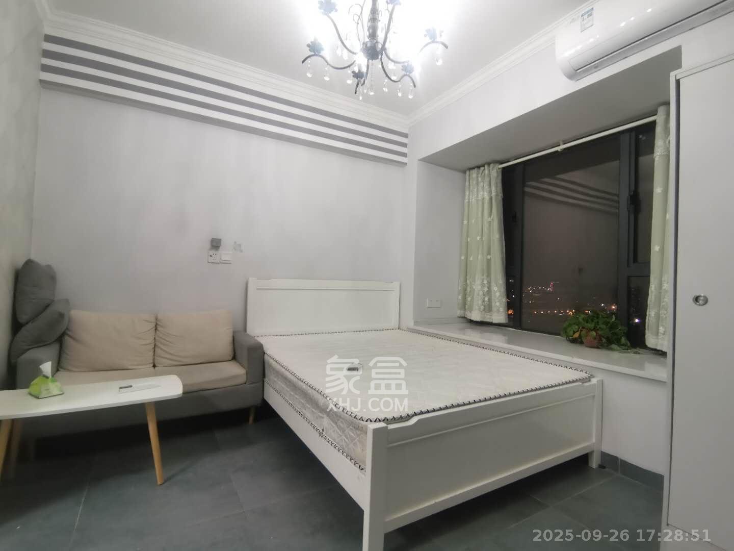 好莱城(弘德西街)  1室1厅1卫    1000.0元/月 好莱城(弘德西街)  1室1厅1卫    1000.0元/月室内图