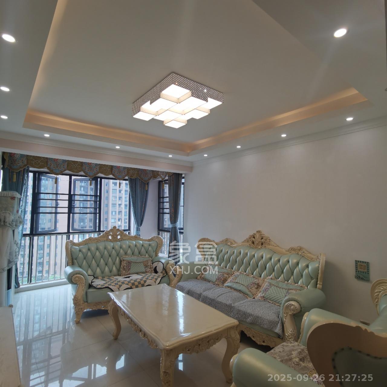 中央美郡  2室2厅1卫   2800.00元/月
