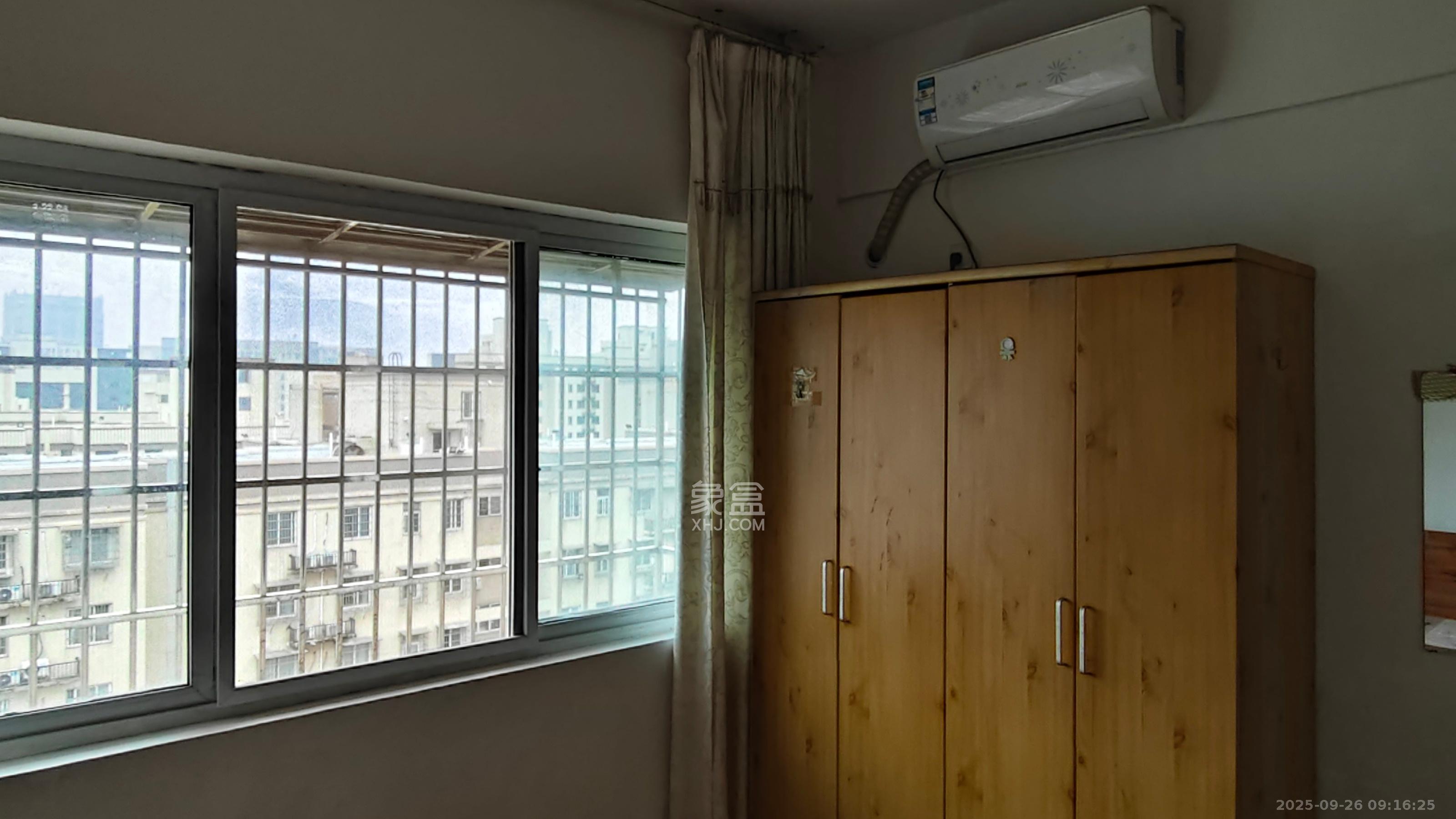 星城新宇颐景苑 1室1厅1卫 1200.0元/月 星城新宇颐景苑 1室1厅1卫 1200.0元/月室内图