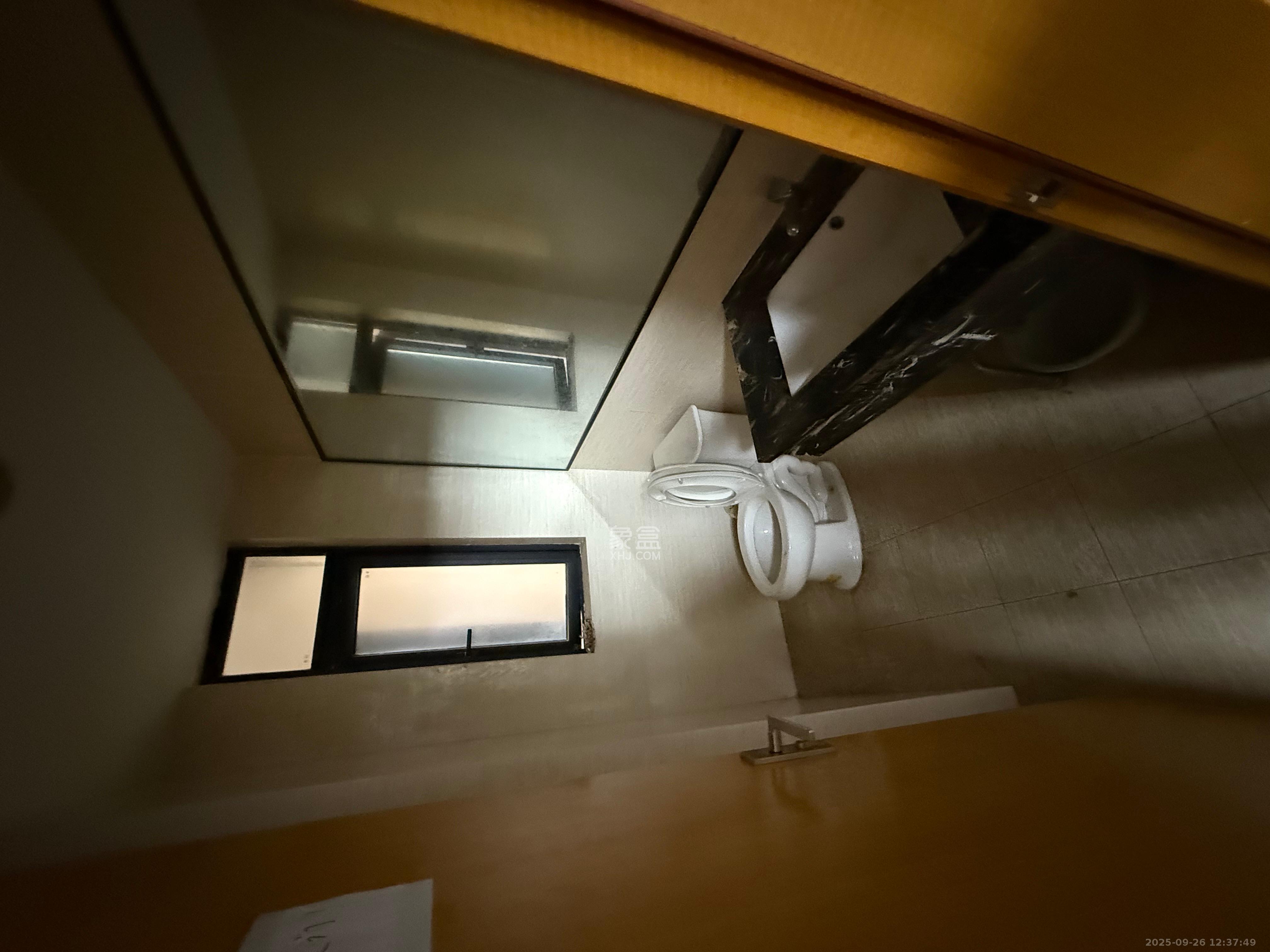 德思勤城市广场(宝格丽公寓)  1室1厅1卫    3500.0元/月 德思勤城市广场(宝格丽公寓)  1室1厅1卫    3500.0元/月室内图