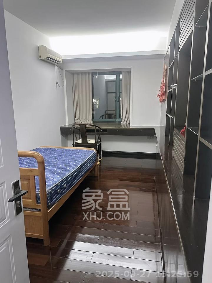 亚华香舍花都  3室2厅2卫   3800.00元/月室内图