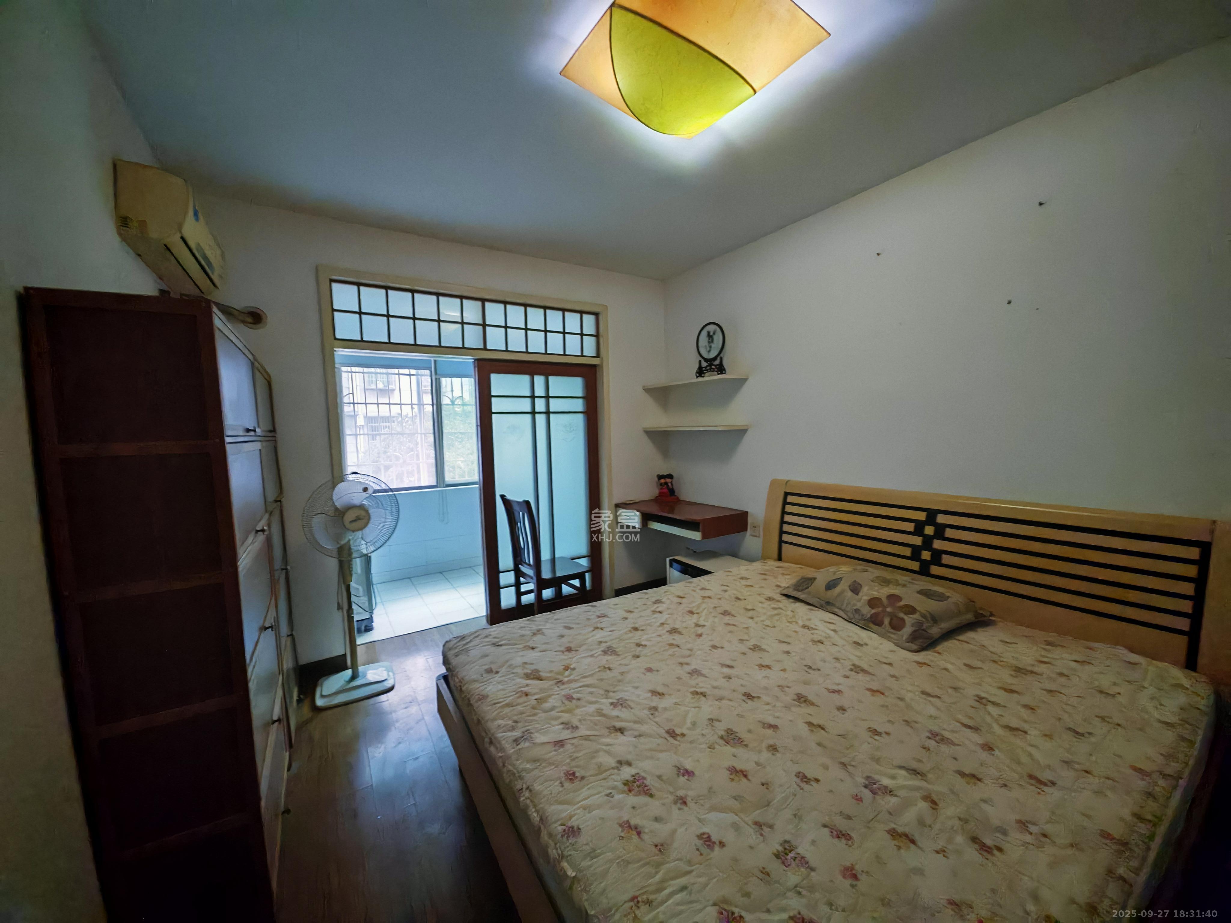 长沙市邮政宿舍（古汉邮局宿舍）  4室2厅2卫   2400.00元/月室内图