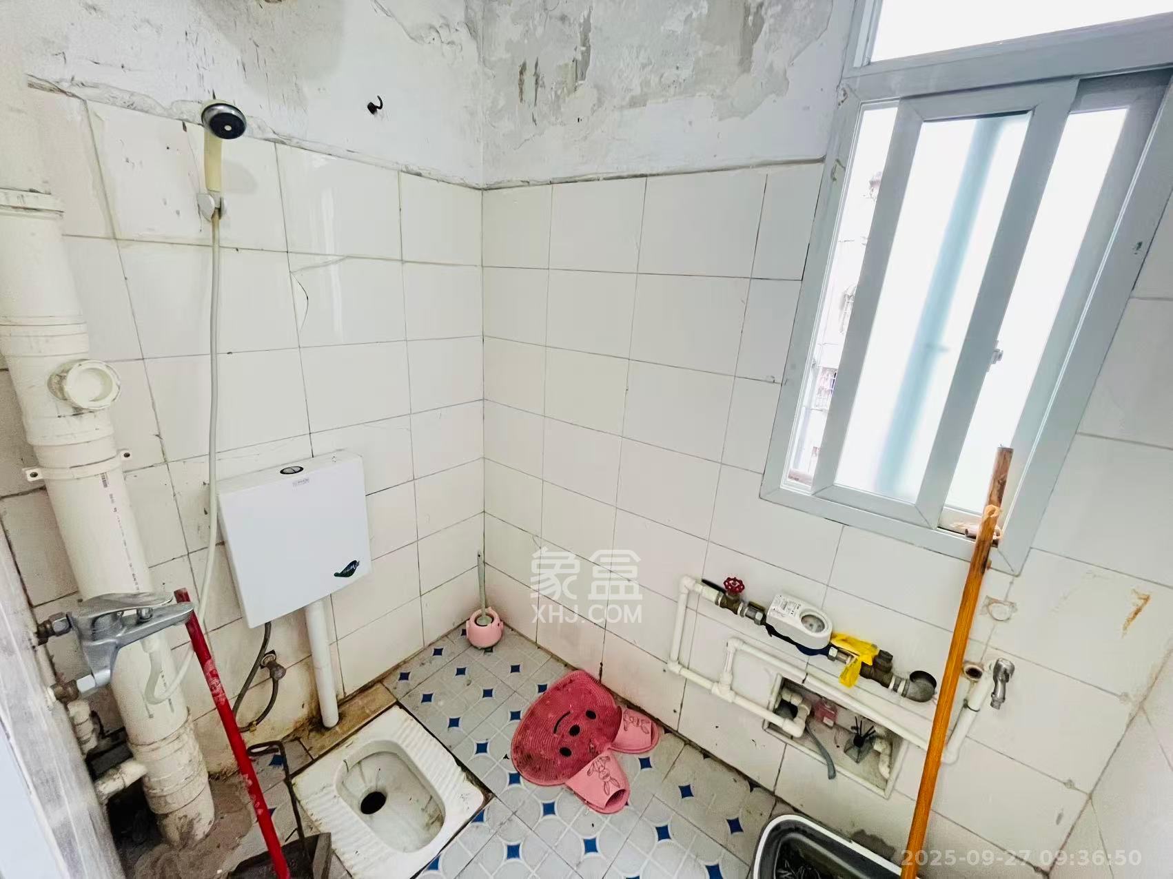 民政局宿舍 2室1厅1卫 1000.0元/月 民政局宿舍 2室1厅1卫 1000.0元/月室内图