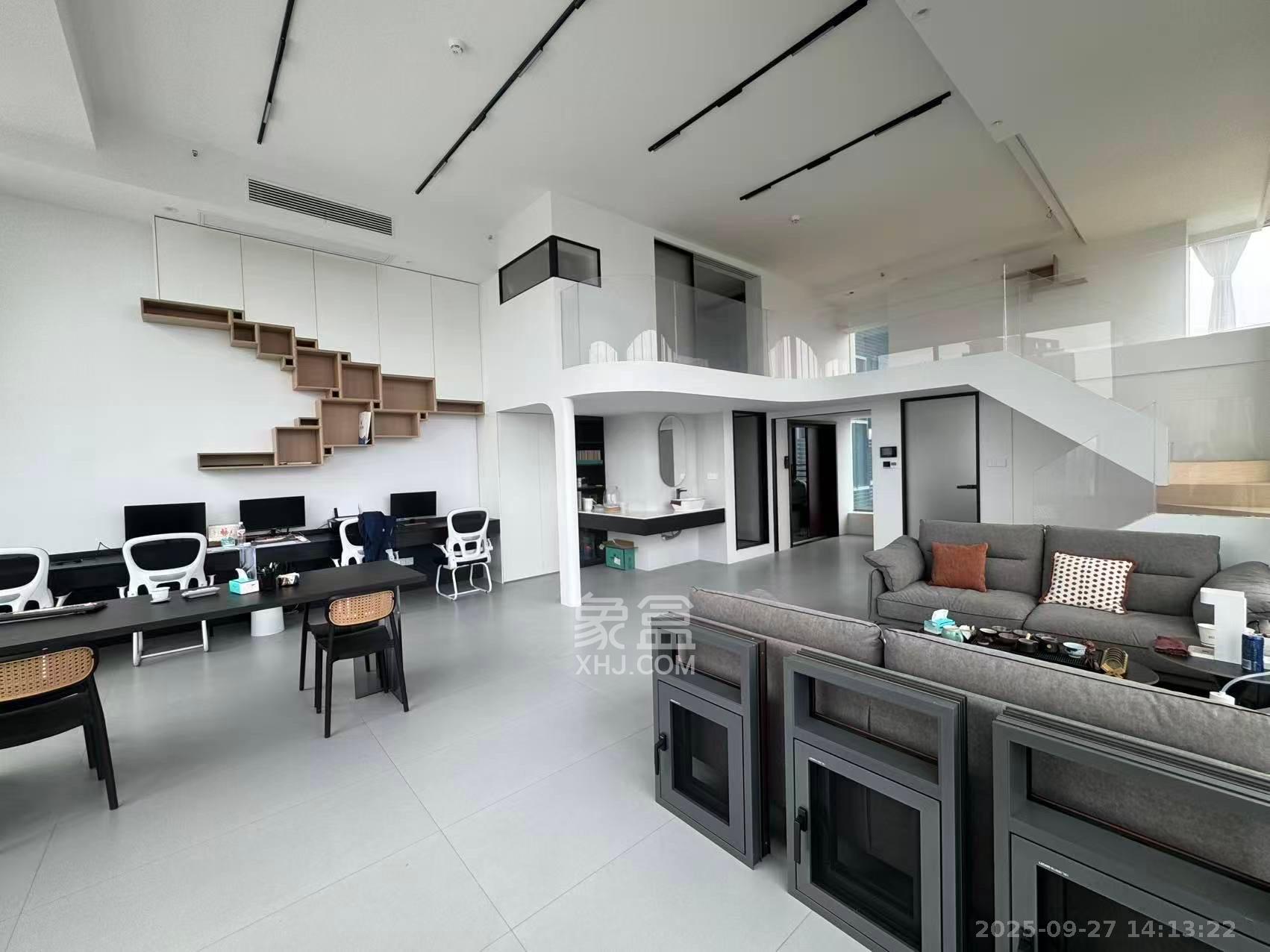 京武浪琴山三期(京武中心) 2室1厅1卫 8500.0元/月 京武浪琴山三期(京武中心) 2室1厅1卫 8500.0元/月室内图