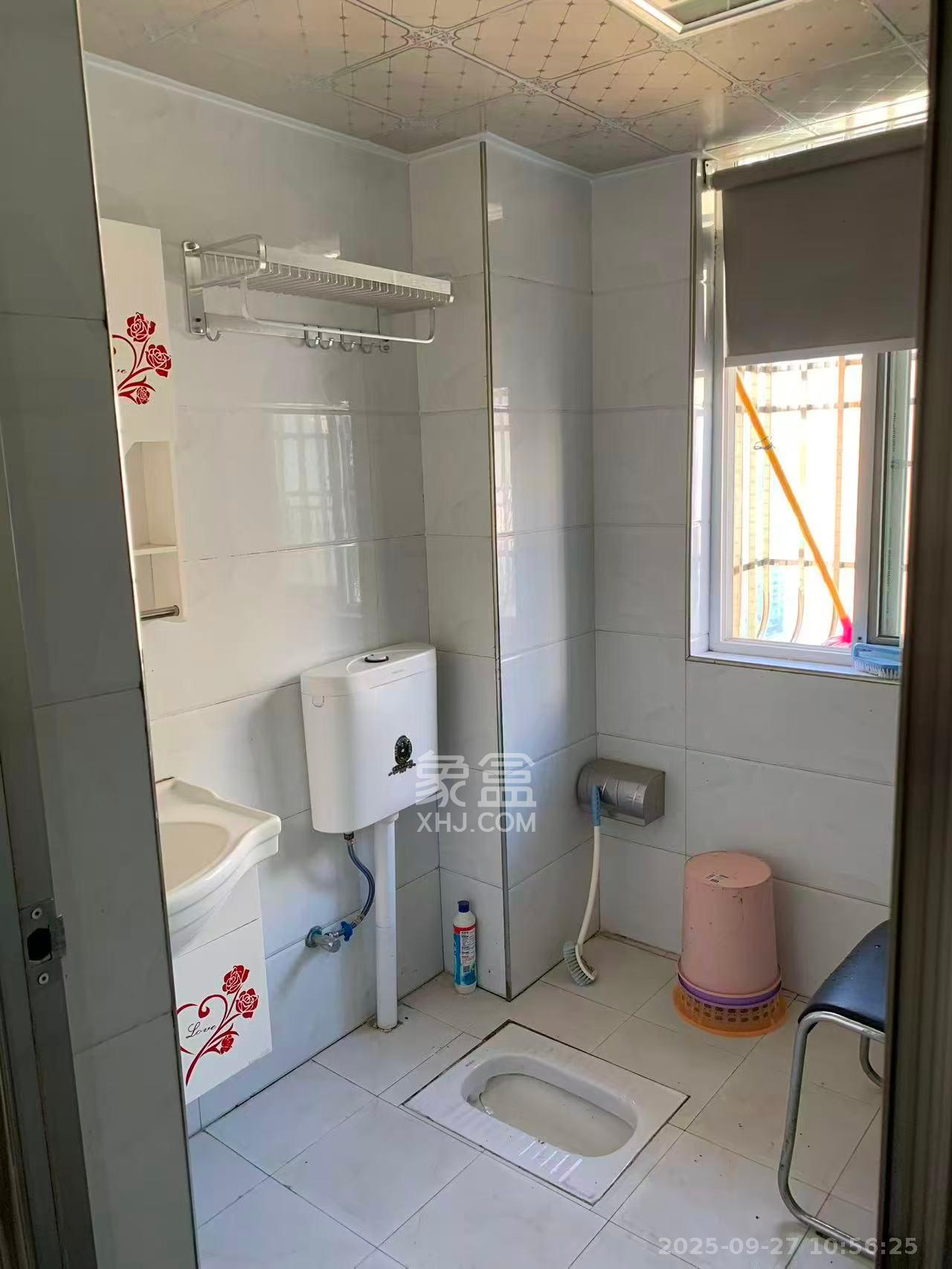 星城新宇瑞景苑(景塘苑) 2室2厅1卫 2000.0元/月 星城新宇瑞景苑(景塘苑) 2室2厅1卫 2000.0元/月室内图