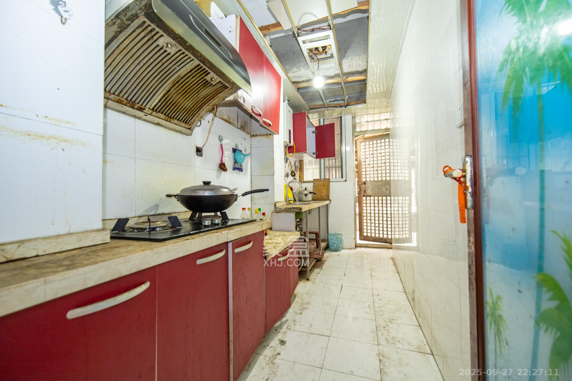 卧龙居国际村 2室1厅1卫 51.0万 卧龙居国际村 2室1厅1卫 51.0万厨房