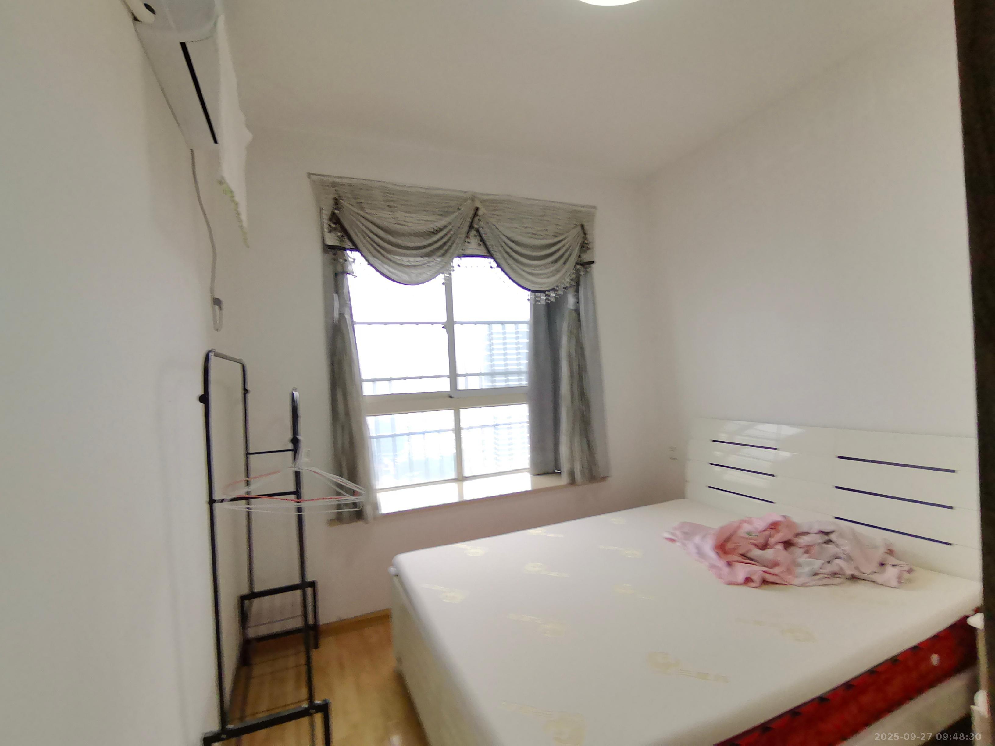 白沙晶城  1室1厅1卫   1700.00元/月室内图
