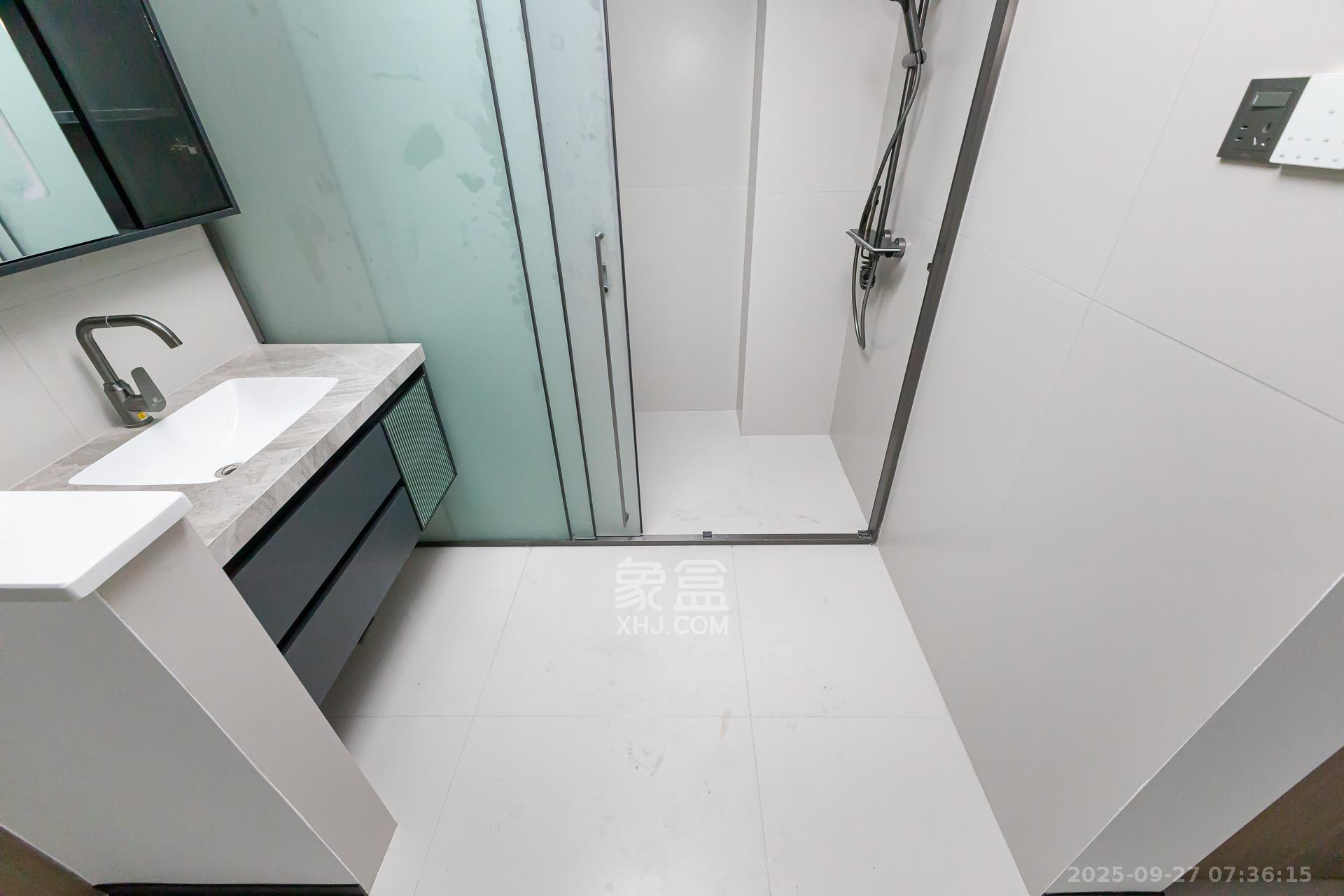 越秀湘江星汇城二期 4室2厅2卫 129.8万 越秀湘江星汇城二期 4室2厅2卫 129.8万卫生间