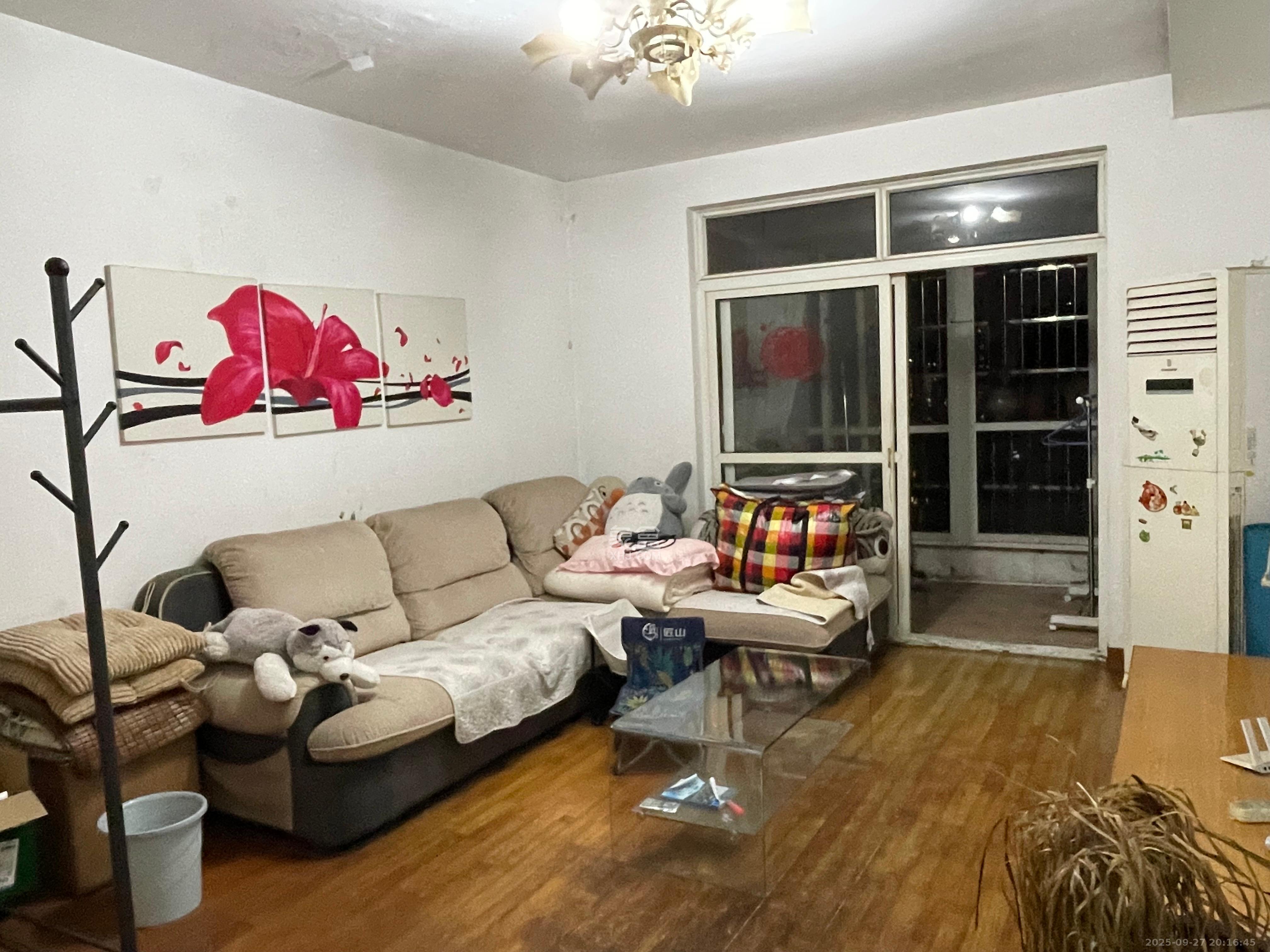 融城花苑 2室2厅1卫 1100.0元/月 融城花苑 2室2厅1卫 1100.0元/月室内图