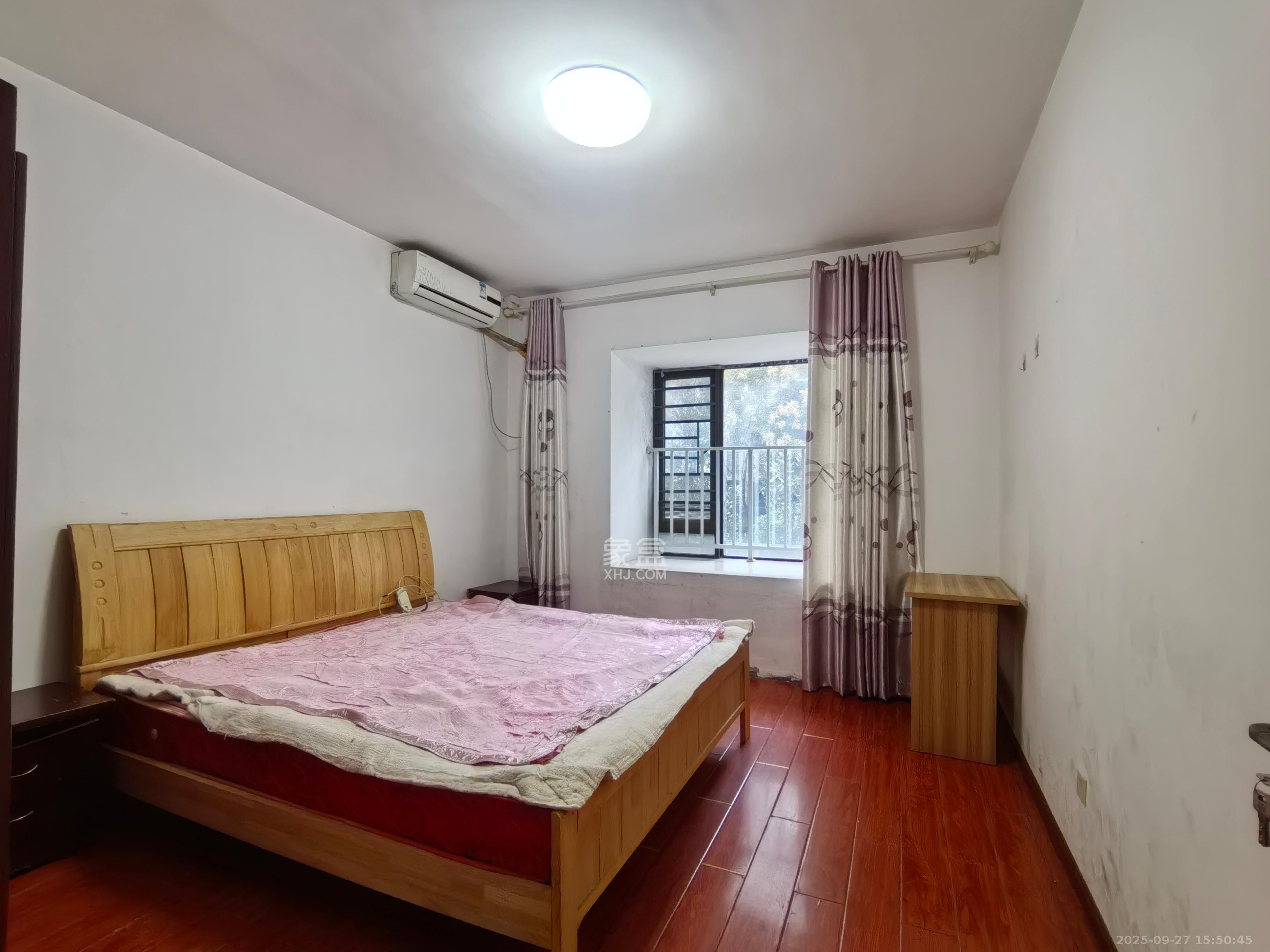 保利麓谷林语E区 3室2厅1卫 2300.0元/月 保利麓谷林语E区 3室2厅1卫 2300.0元/月室内图