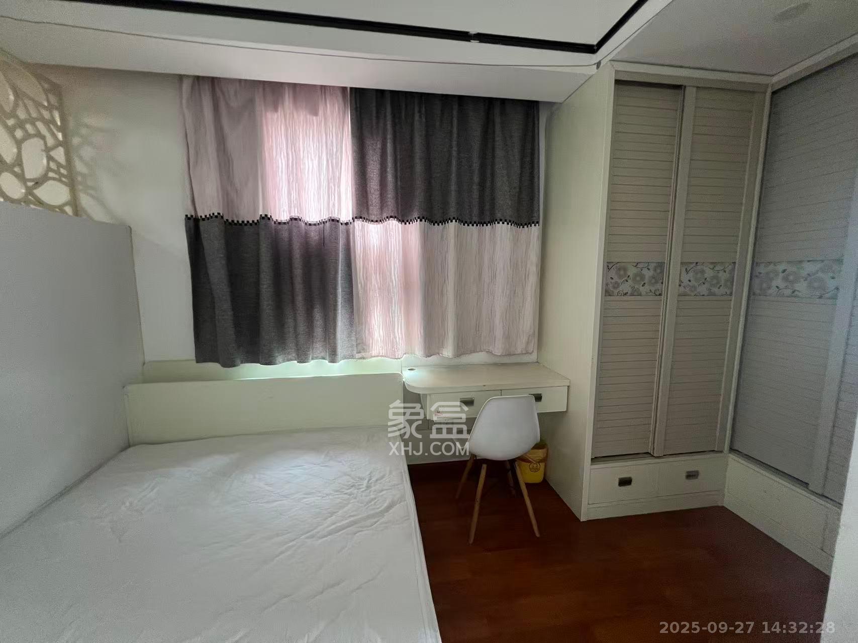 长盛上东区 1室1厅1卫 1500.0元/月 长盛上东区 1室1厅1卫 1500.0元/月室内图