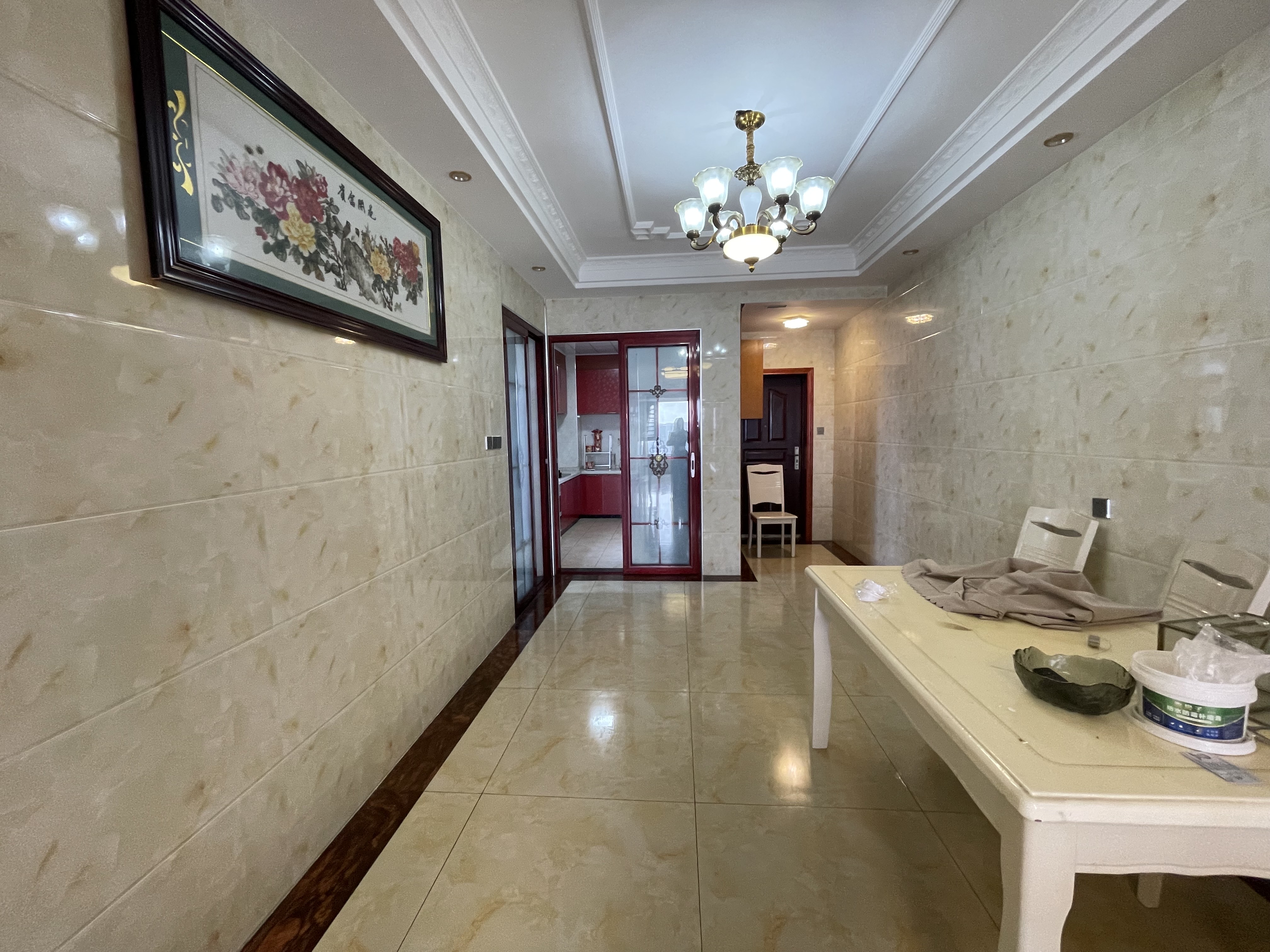 檀香山 3室2厅1卫 1800.0元/月 檀香山 3室2厅1卫 1800.0元/月室内图