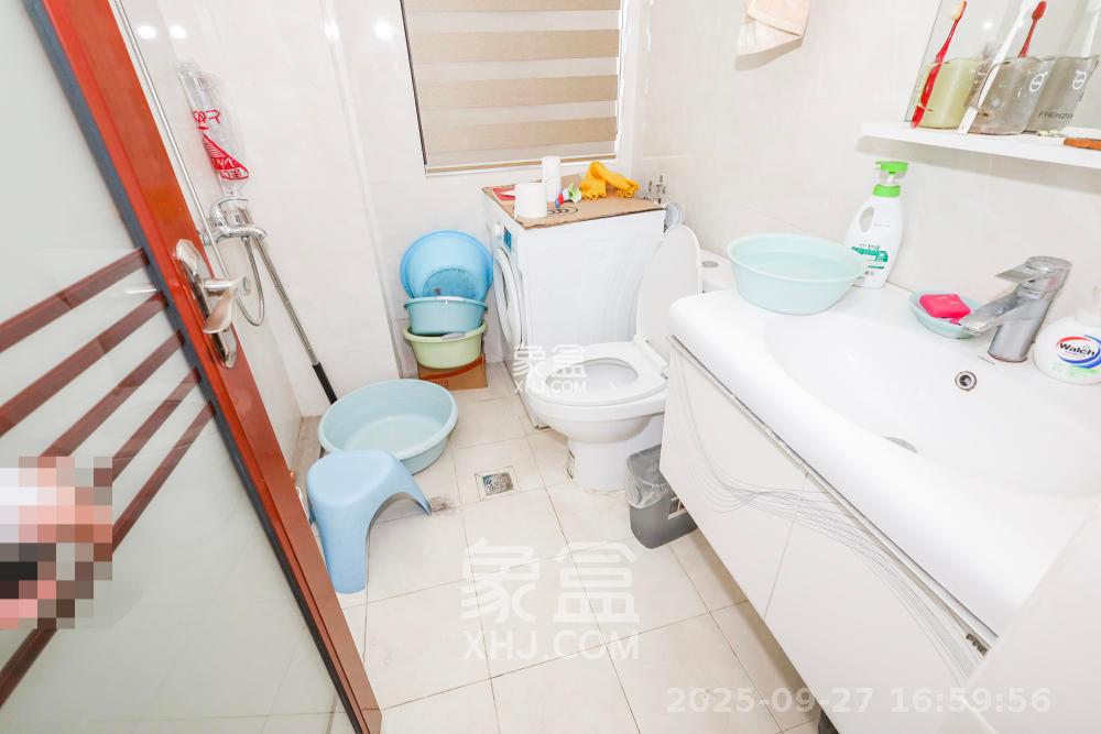 钰龙天下二期（钰龙佳园）  3室2厅2卫    3200.0元/月室内图