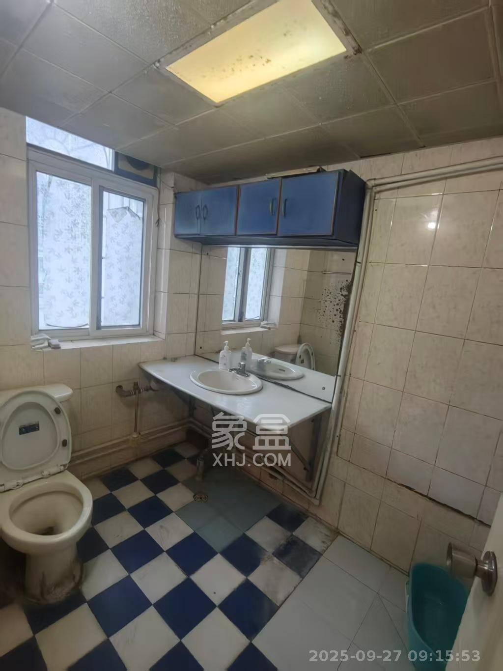 荷花园电信宿舍(天辰荷花苑) 2室2厅1卫 1600.0元/月 荷花园电信宿舍(天辰荷花苑) 2室2厅1卫 1600.0元/月室内图