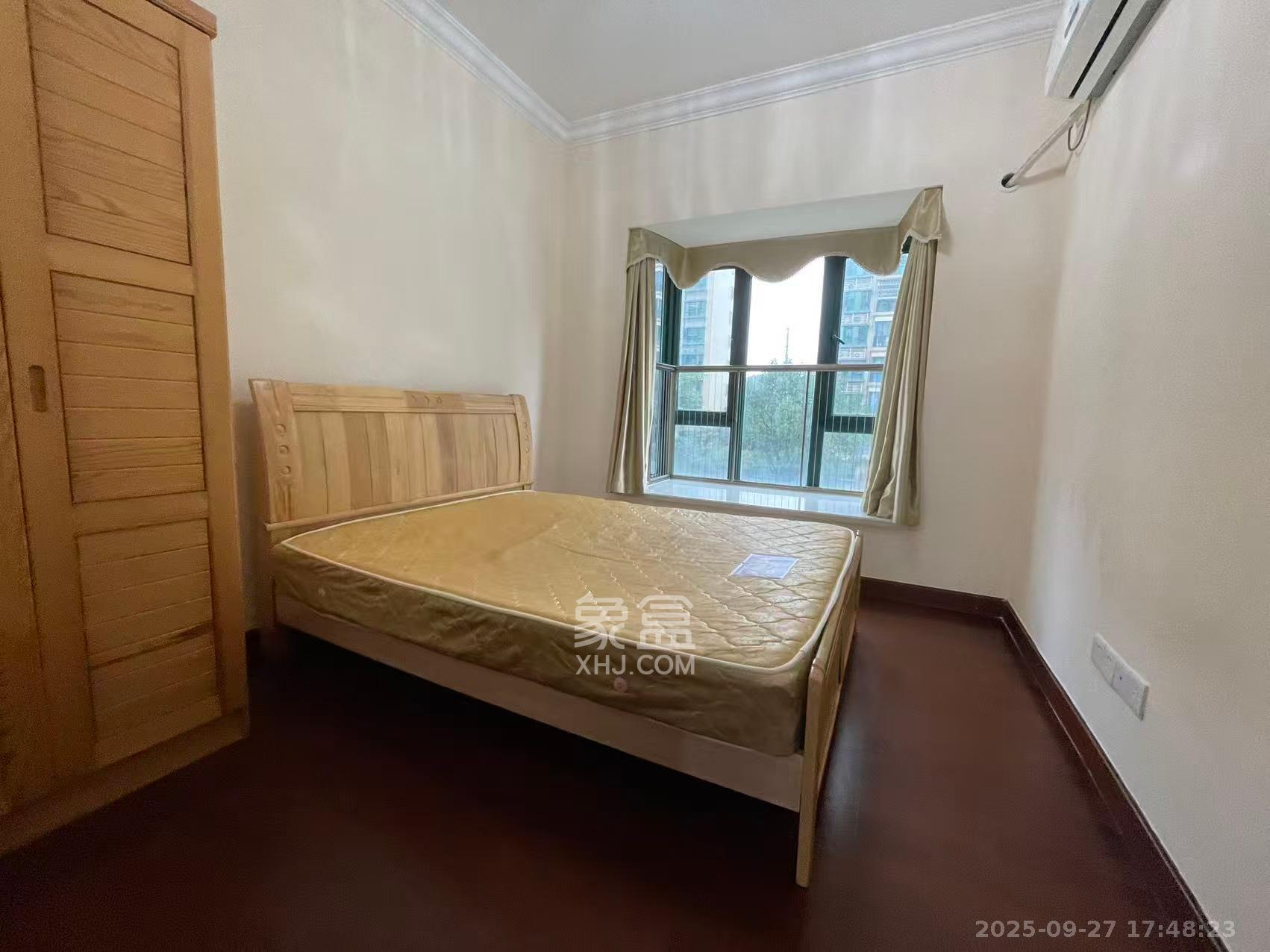 恒大雅苑 3室2厅2卫 2400.0元/月 恒大雅苑 3室2厅2卫 2400.0元/月室内图