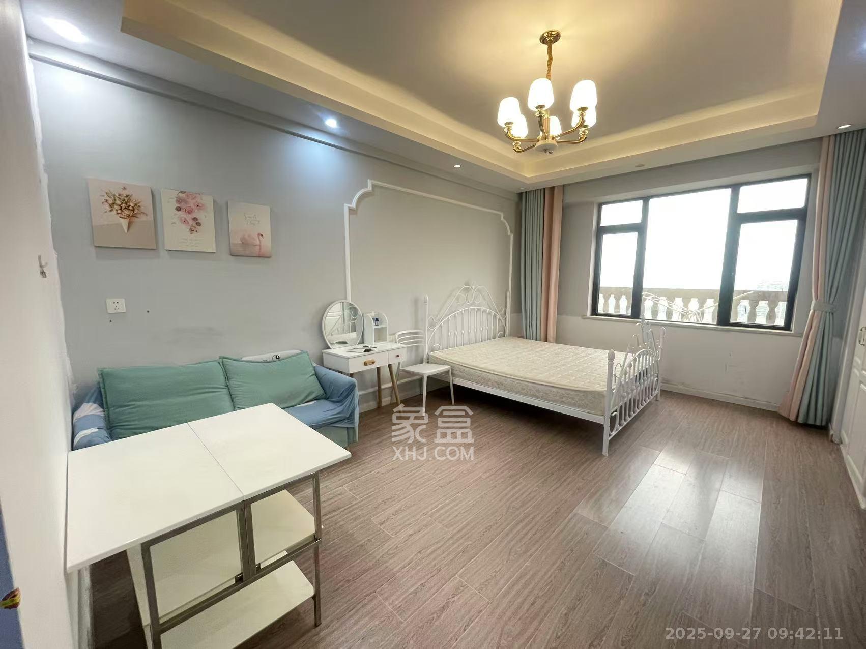 沁园春御院 1室1厅1卫 1800.0元/月 沁园春御院 1室1厅1卫 1800.0元/月室内图